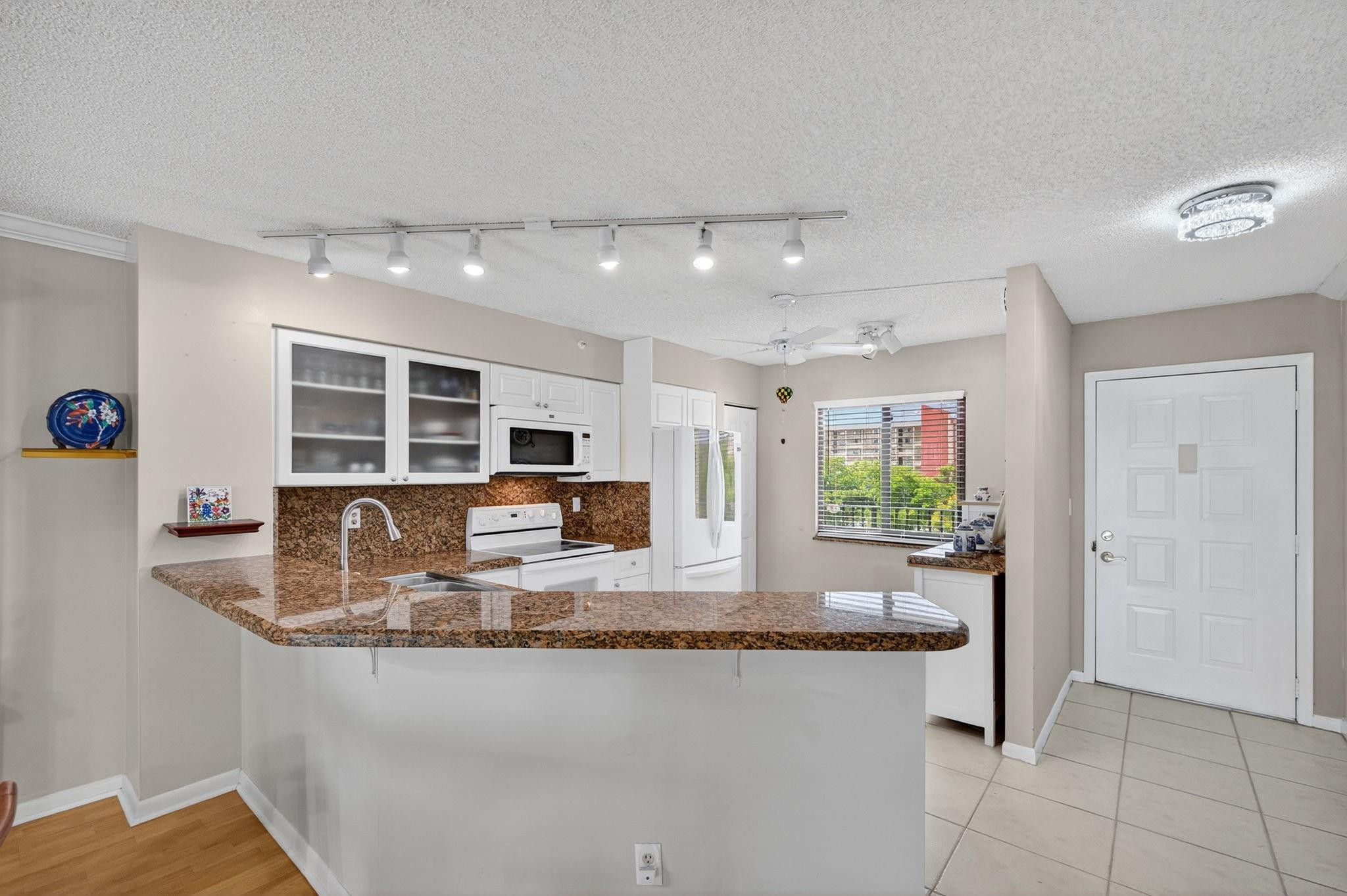 2205 S Cypress Bend Drive 505