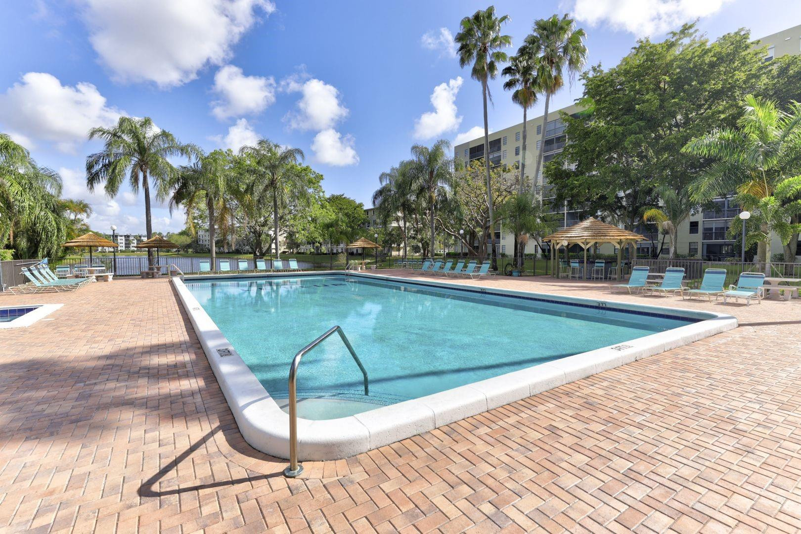 2205 S Cypress Bend Drive 505