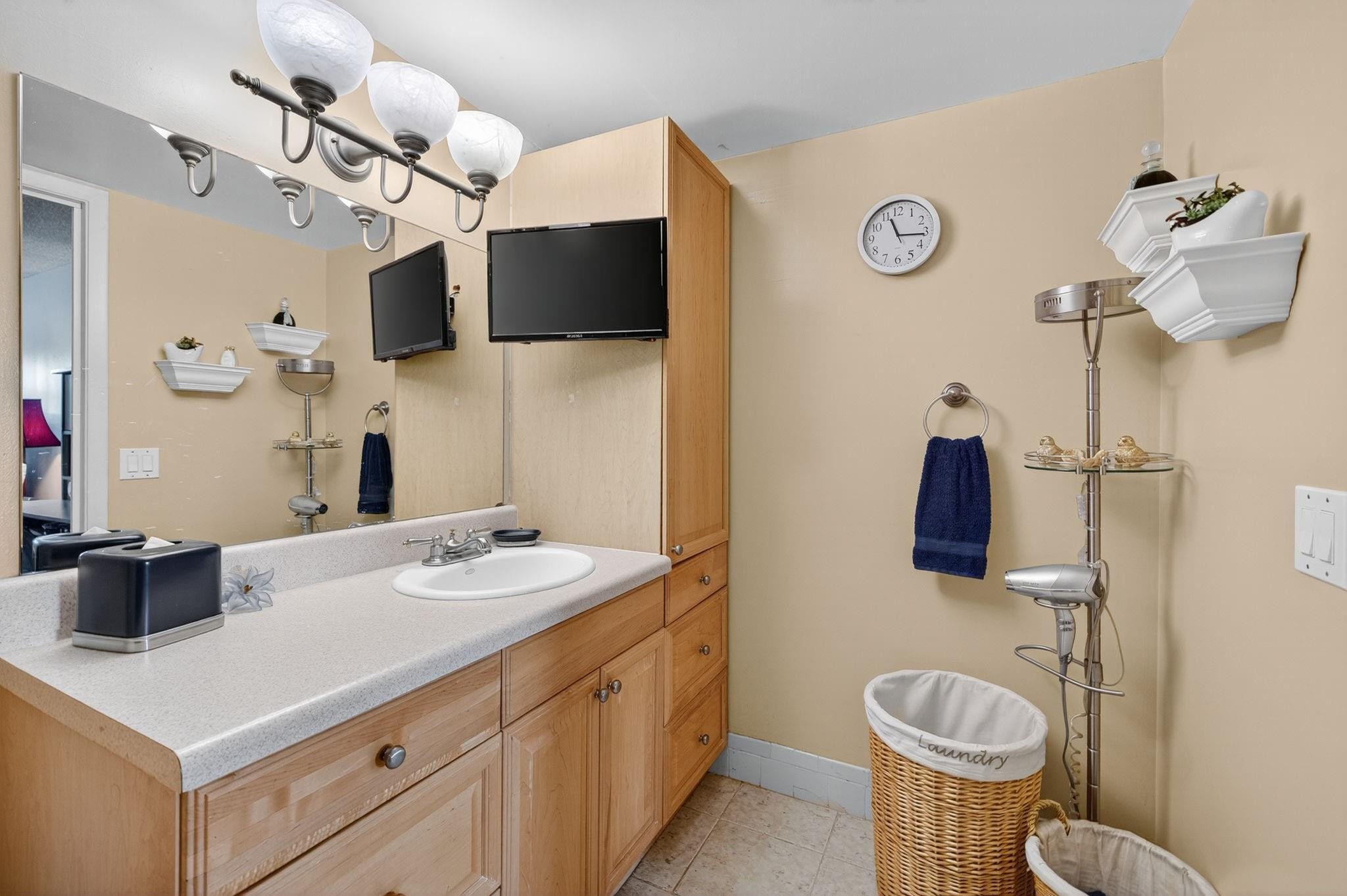 2205 S Cypress Bend Drive 505