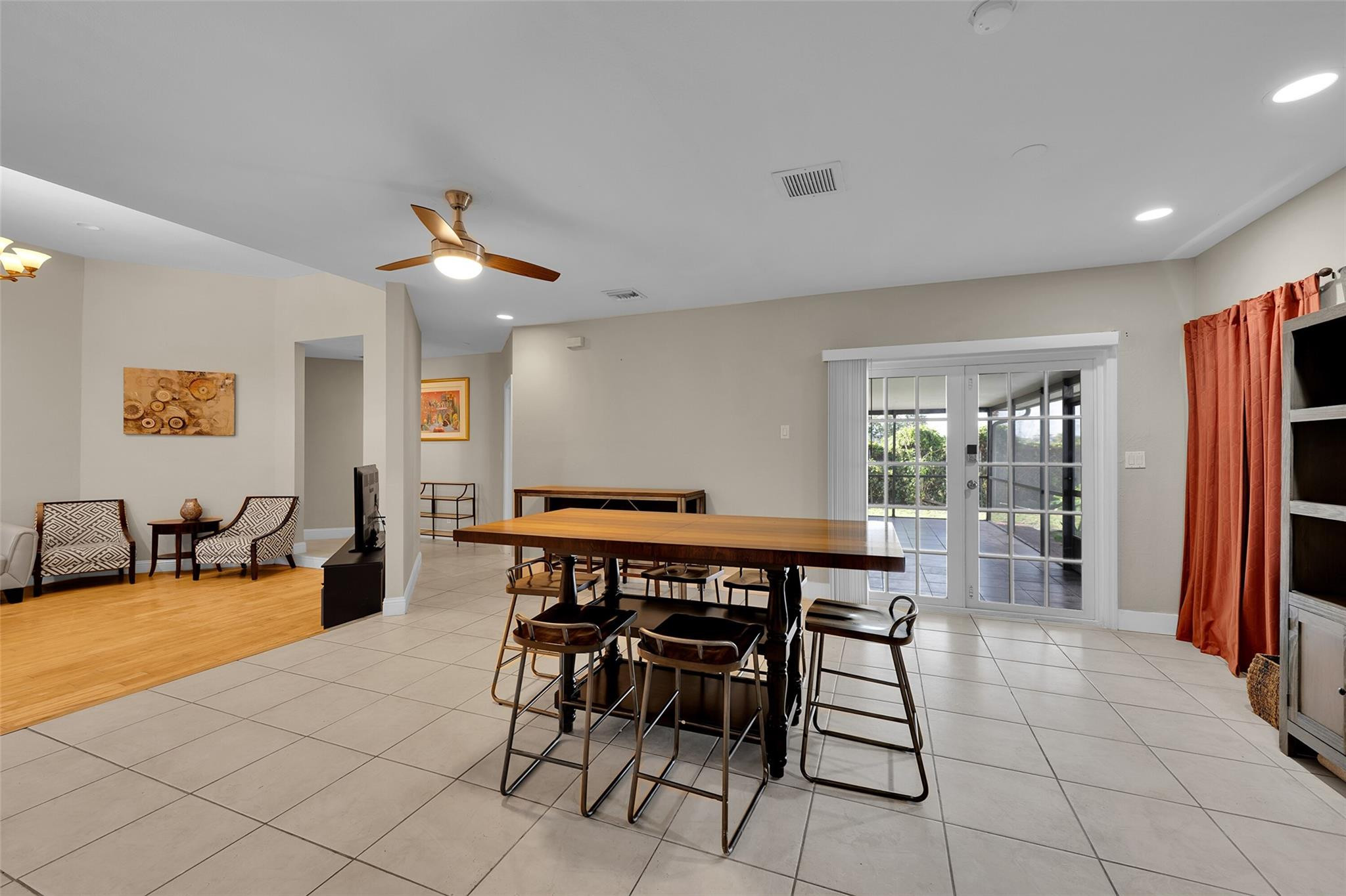 2351 NW 29th Street