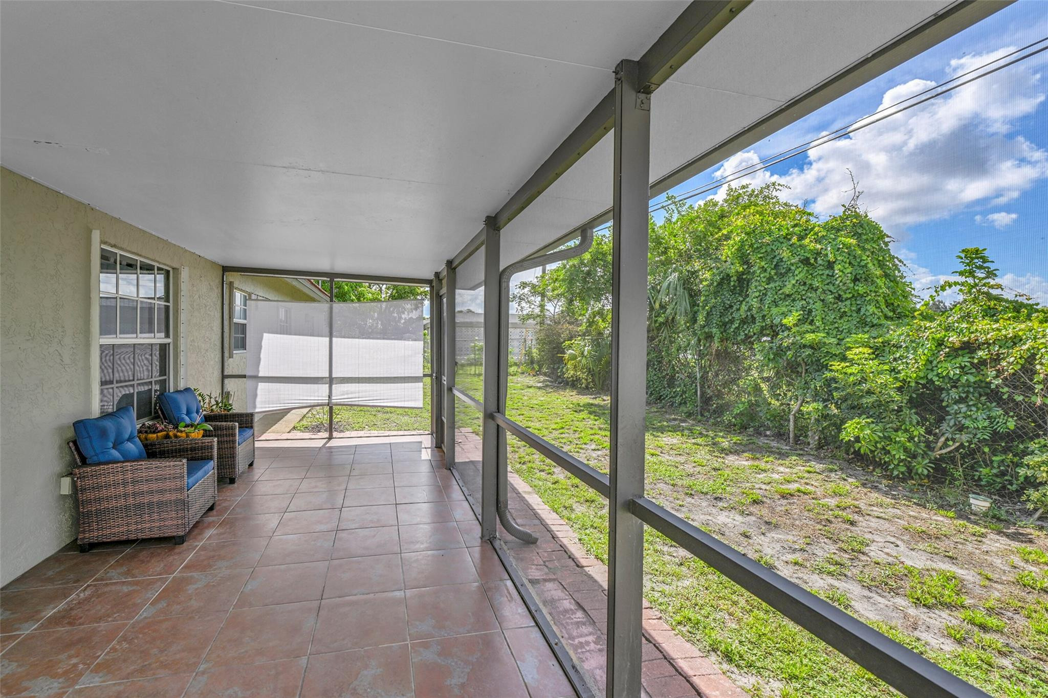 2351 NW 29th Street