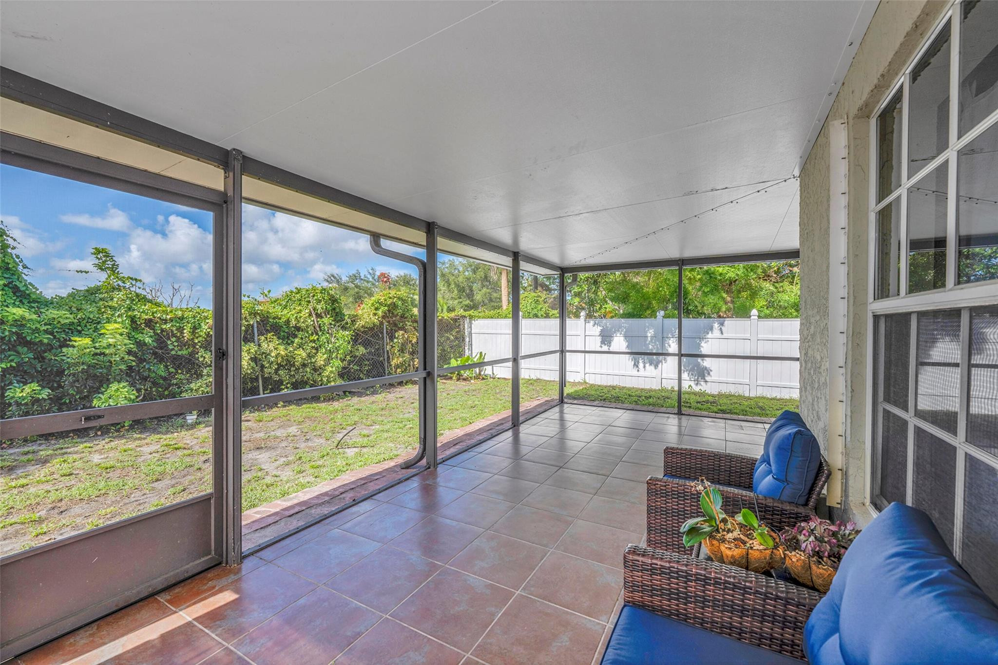 2351 NW 29th Street