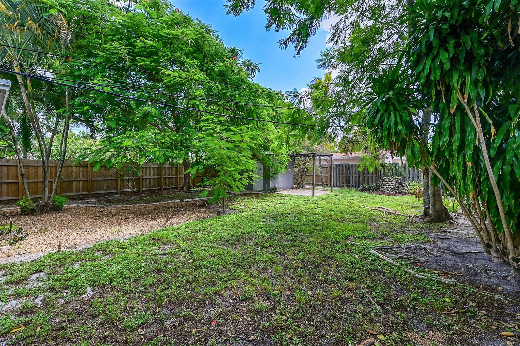 1132 NW 3rd Avenue