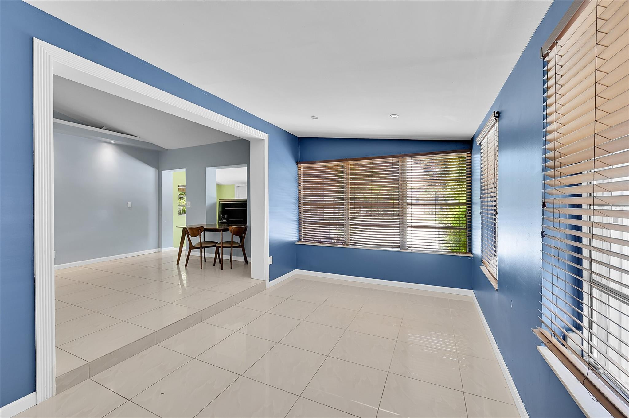 1132 NW 3rd Avenue