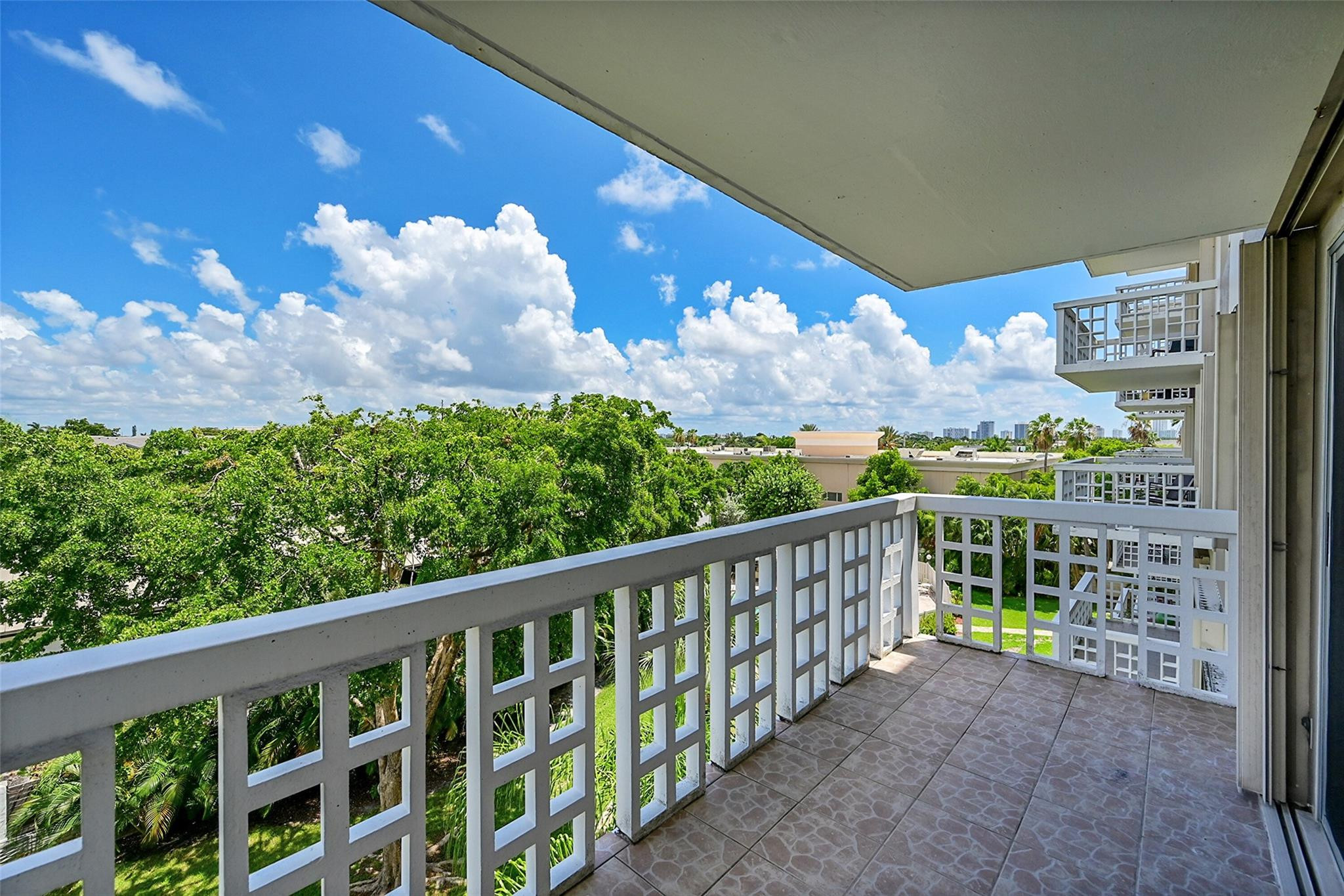 1831 NE 38th Street 503