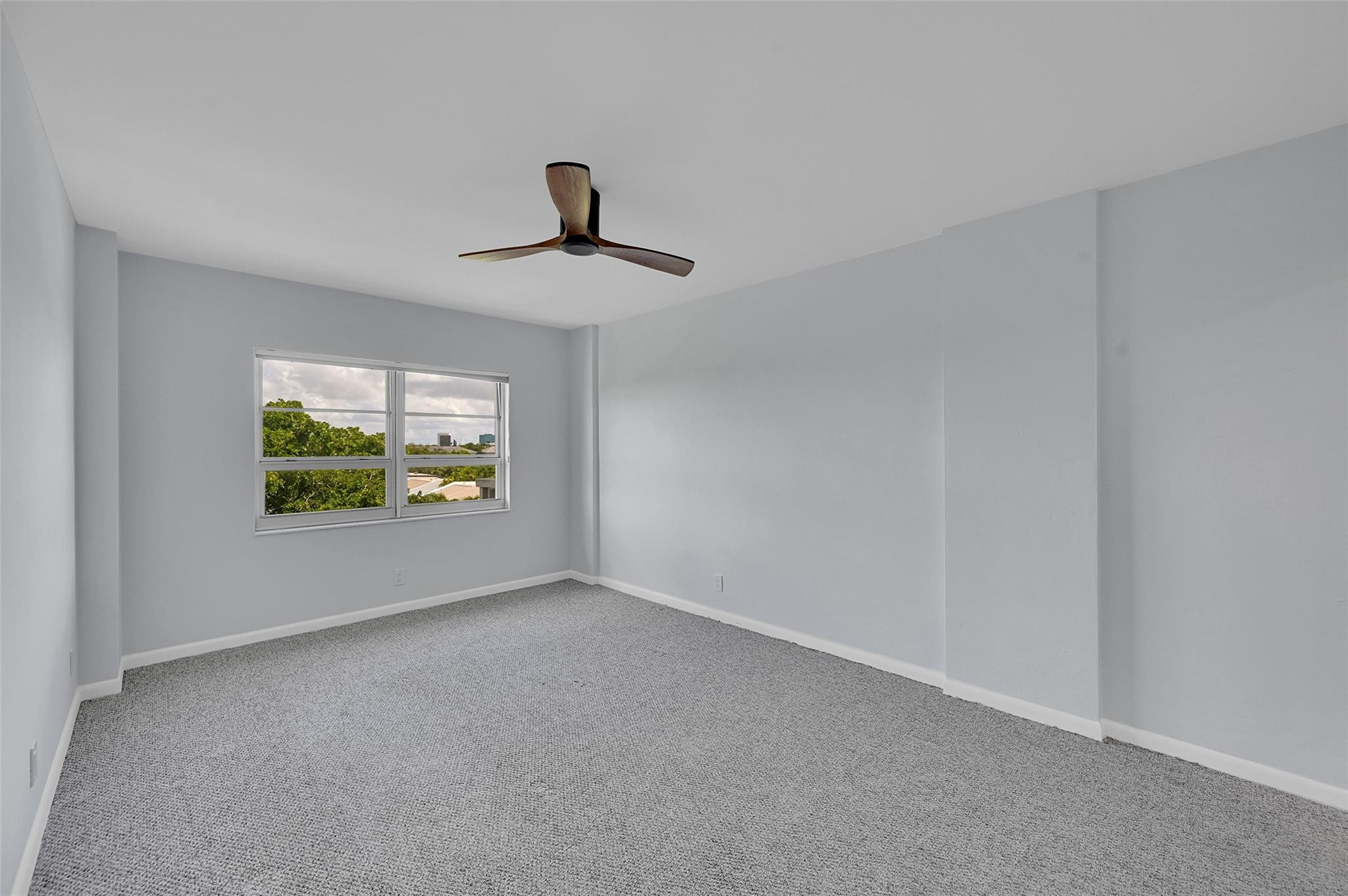1831 NE 38th Street 503