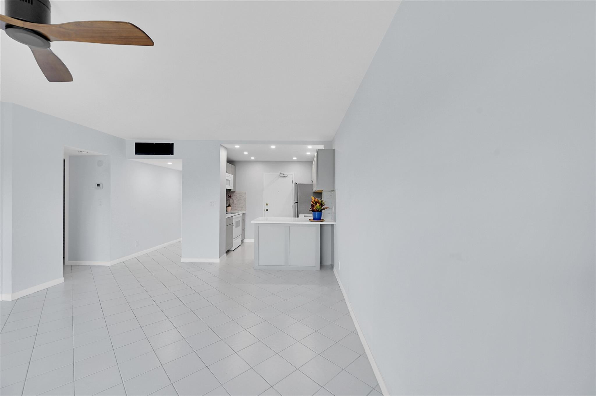 1831 NE 38th Street 503