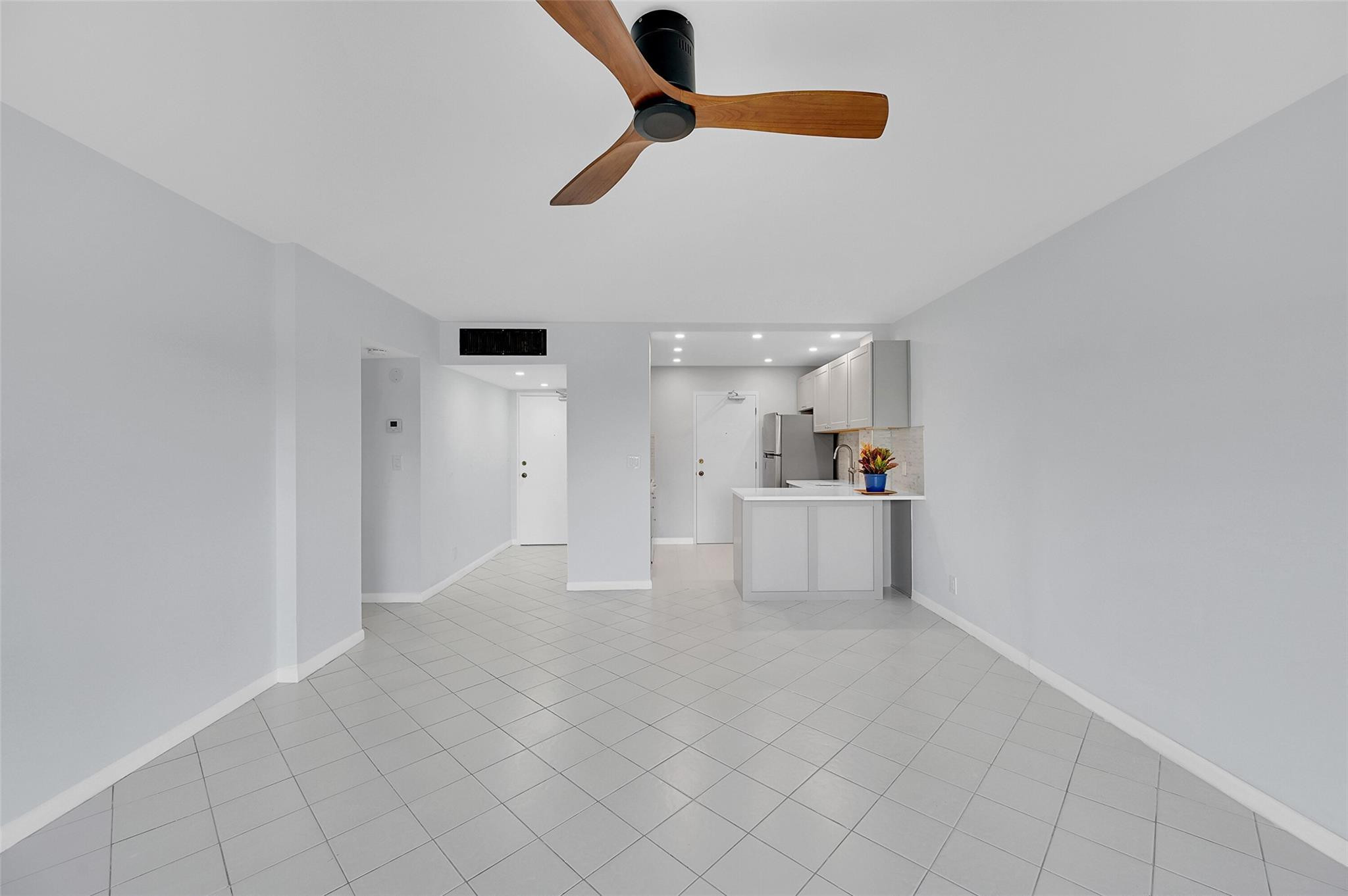 1831 NE 38th Street 503