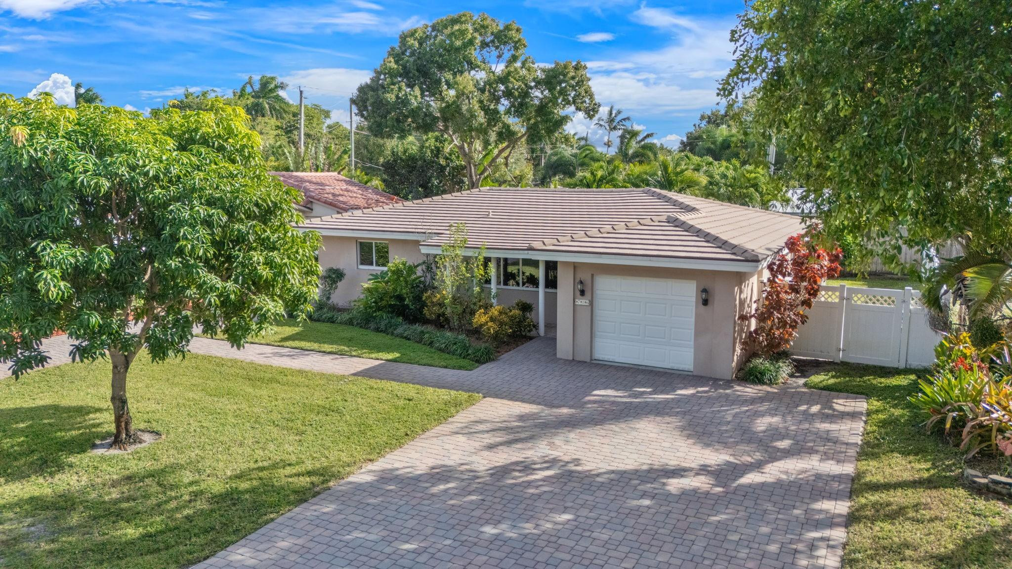 716 NE 20th Drive