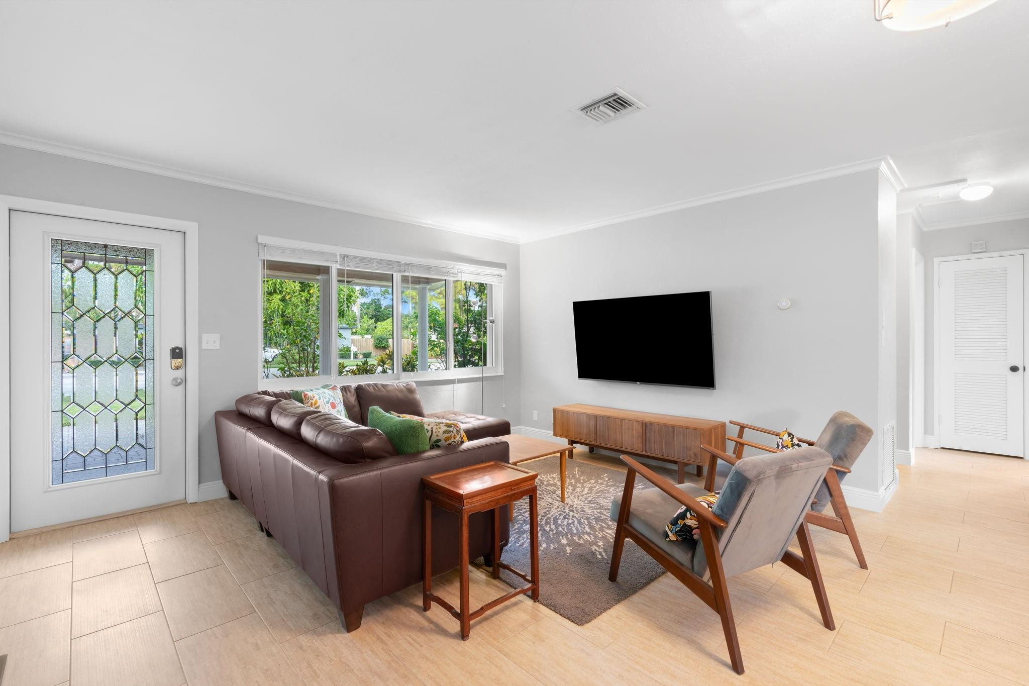716 NE 20th Drive