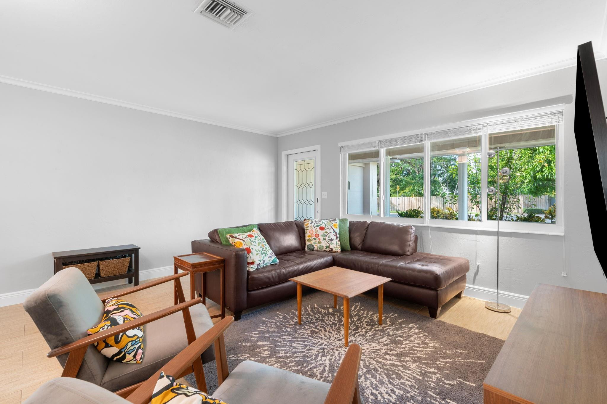 716 NE 20th Drive