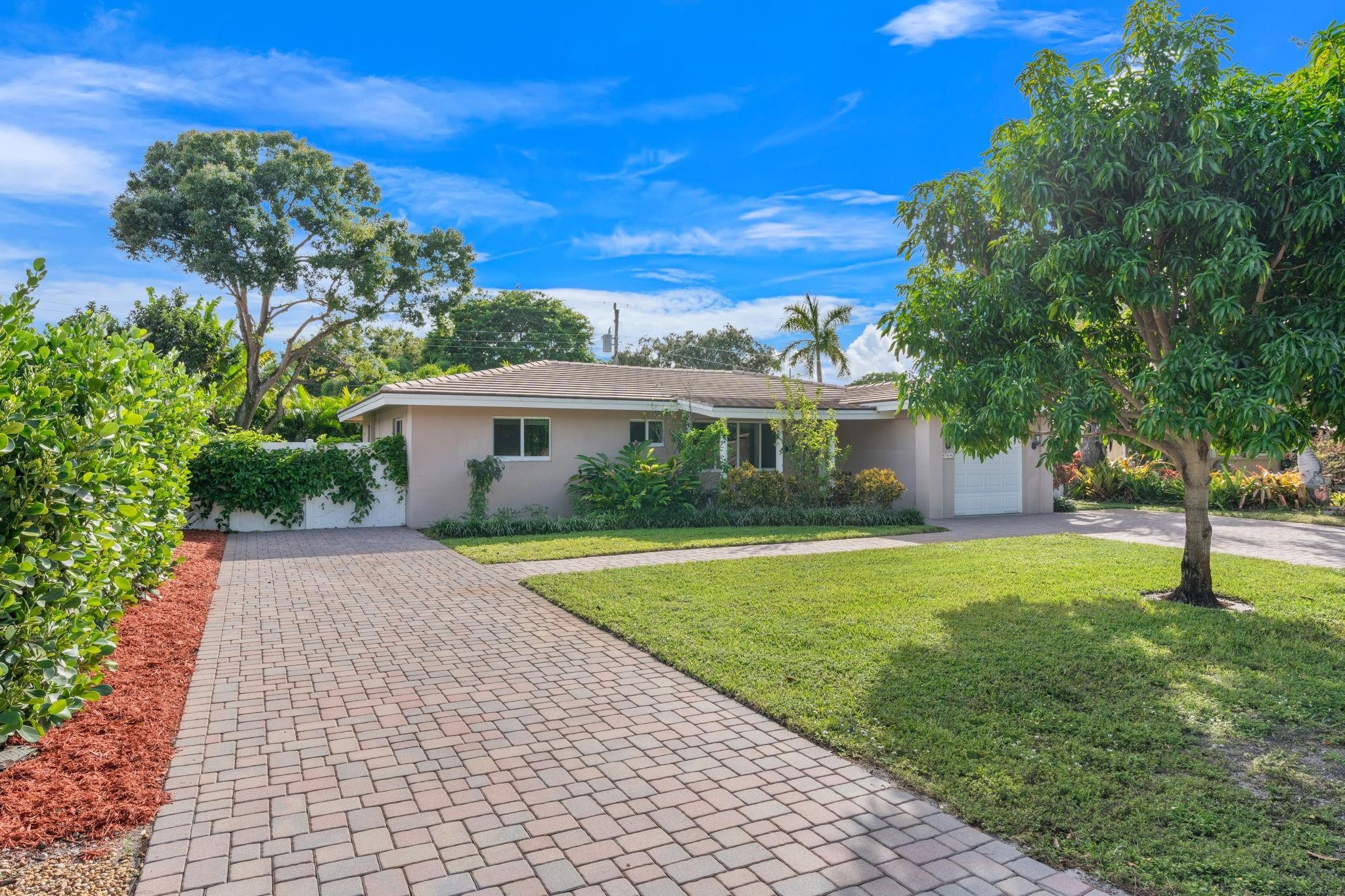 716 NE 20th Drive