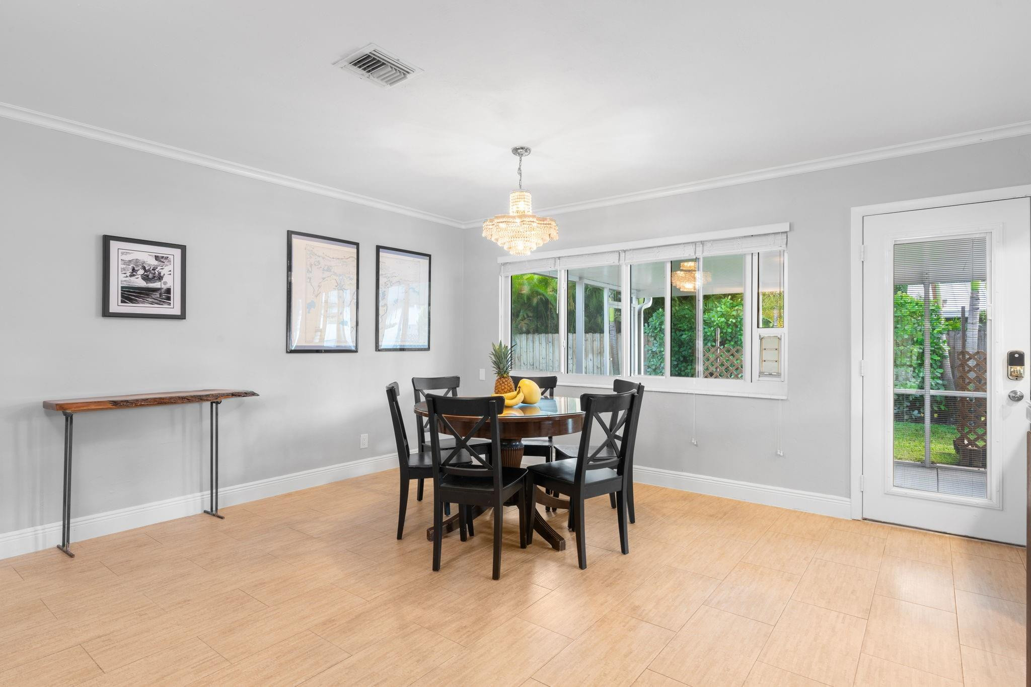 716 NE 20th Drive