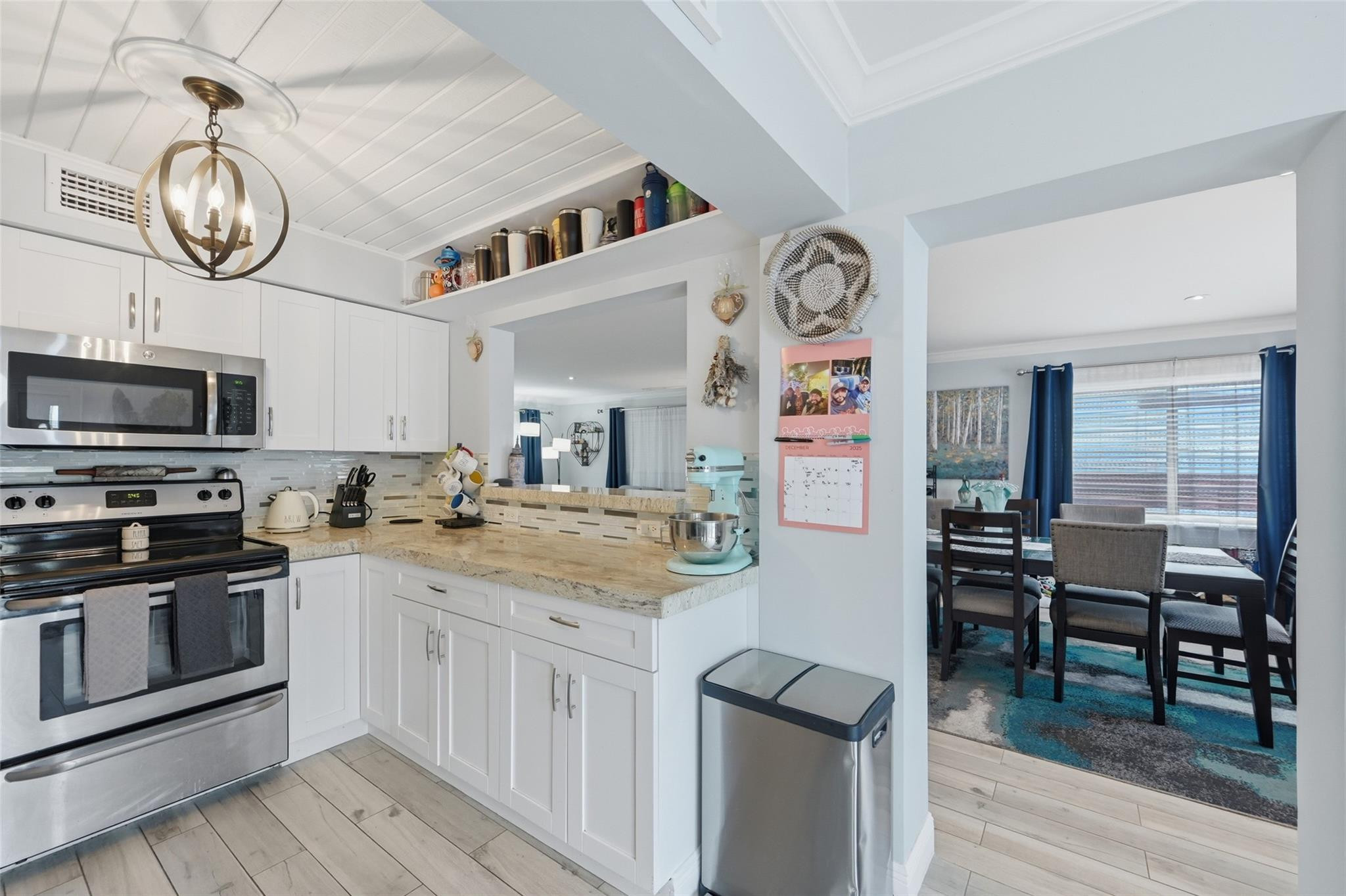 807 W Ocean Avenue