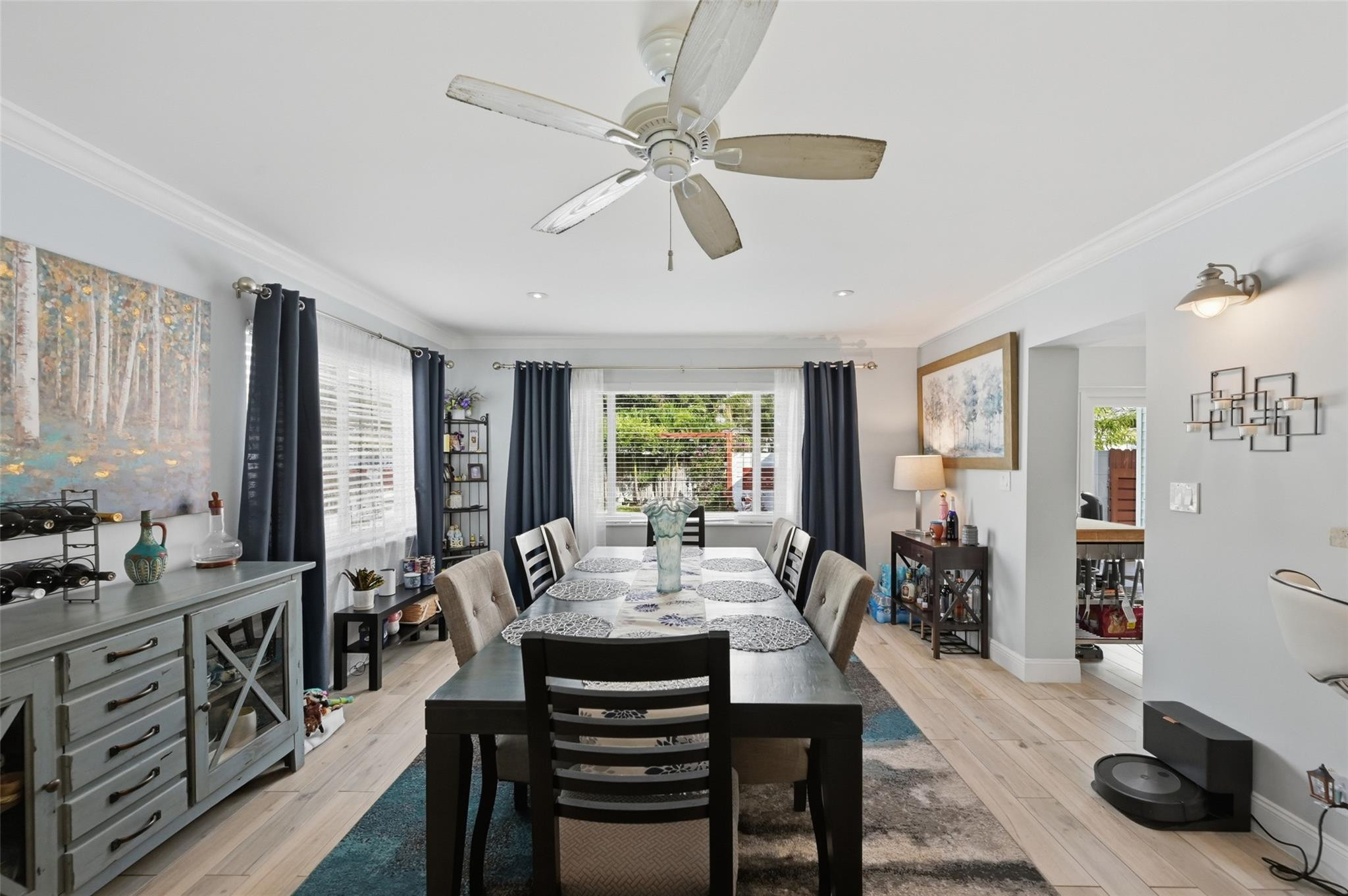807 W Ocean Avenue