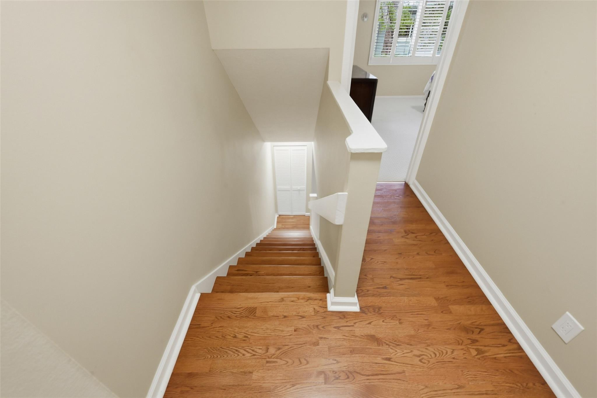 705 NE 1st Street 2