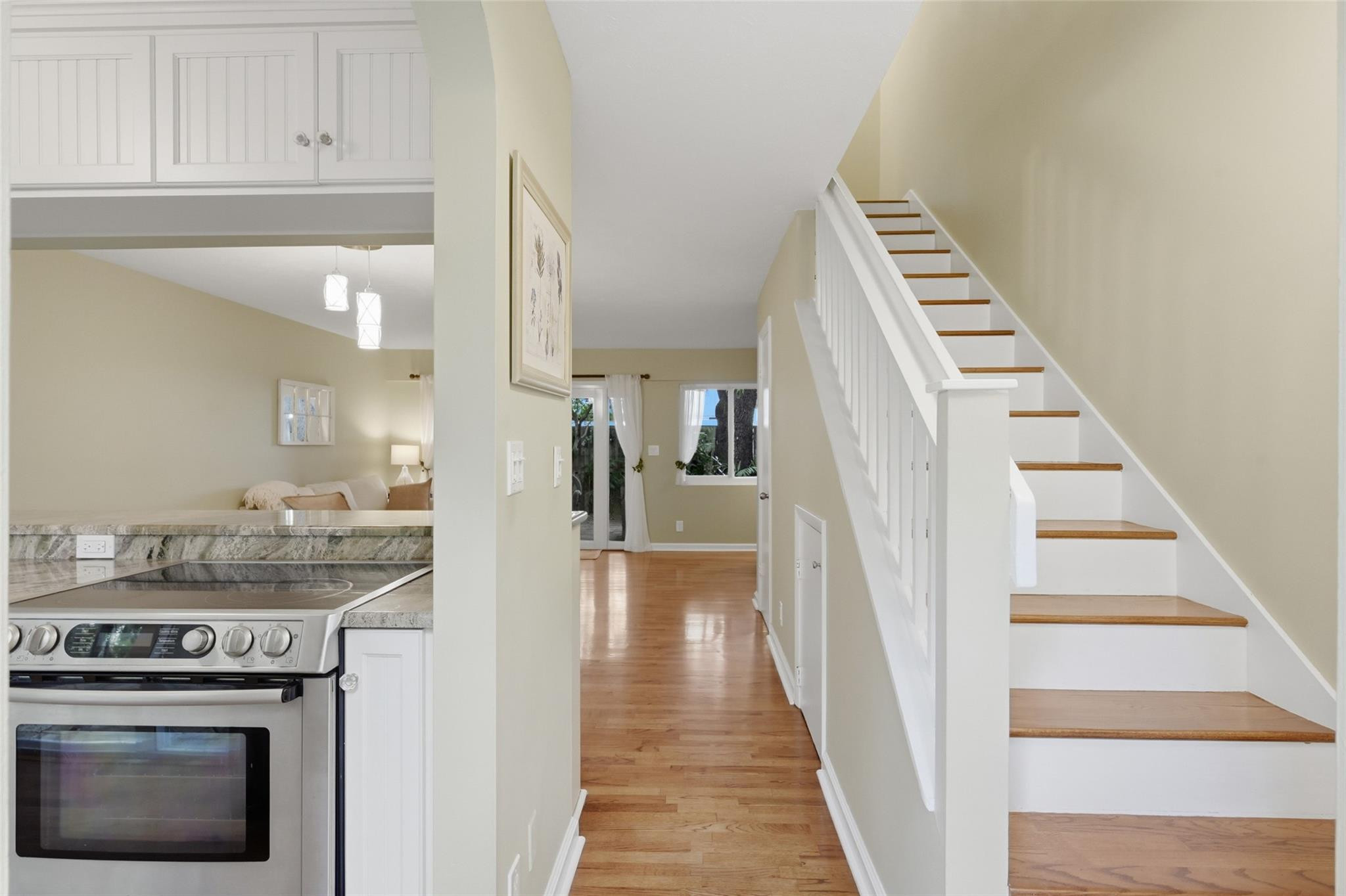 705 NE 1st Street 2