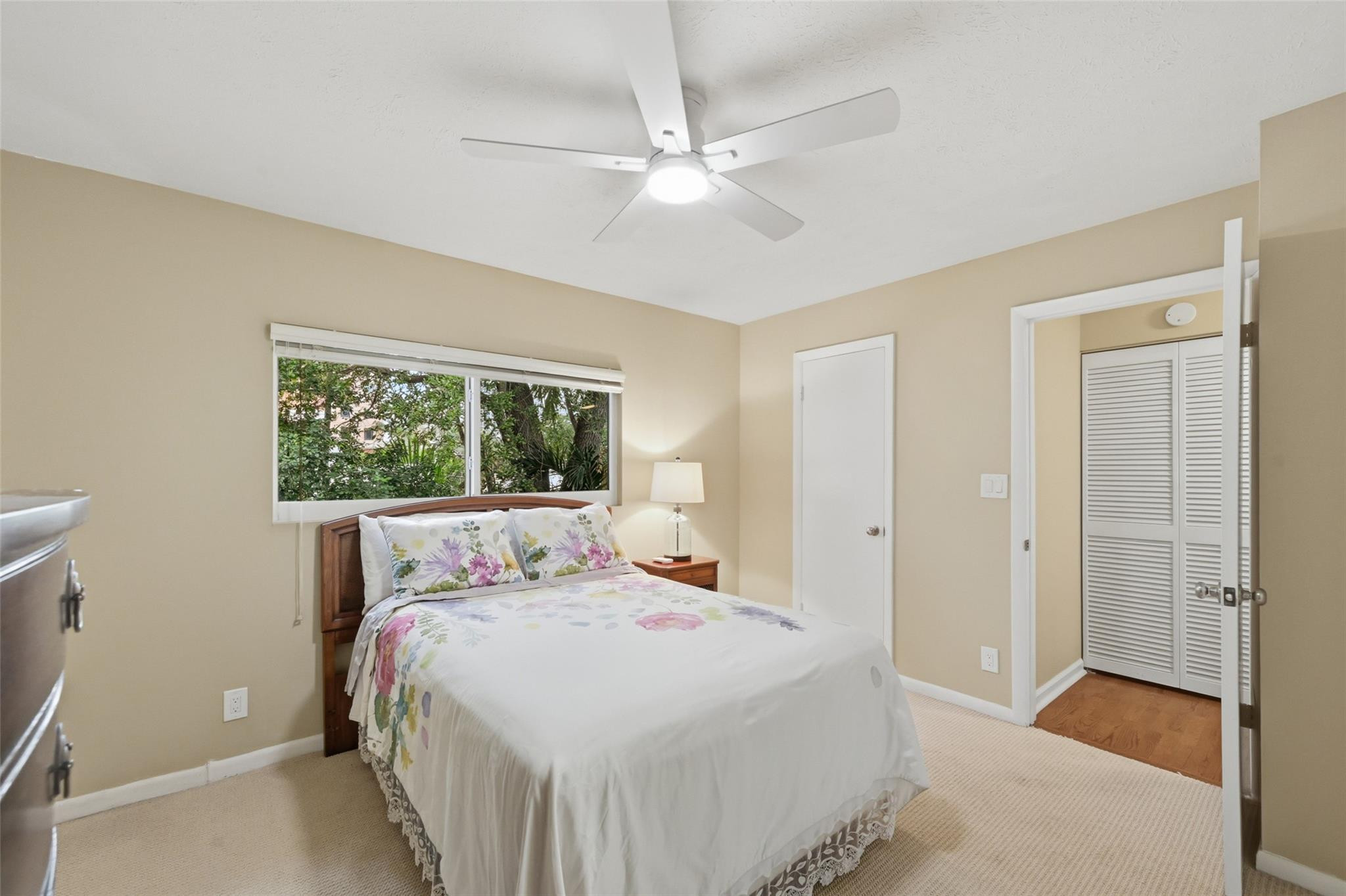 705 NE 1st Street 2