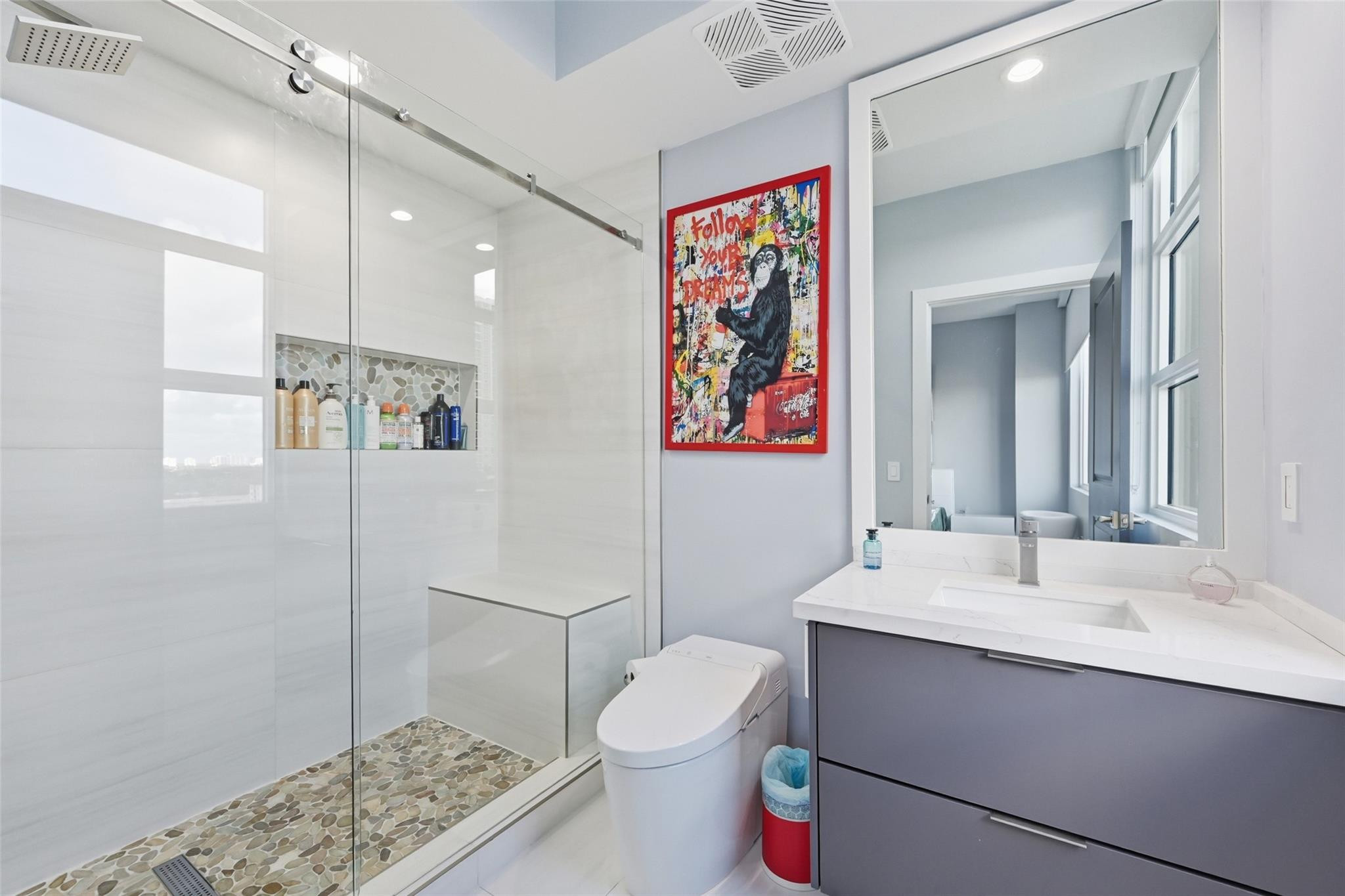 315 NE 3rd Avenue 1006