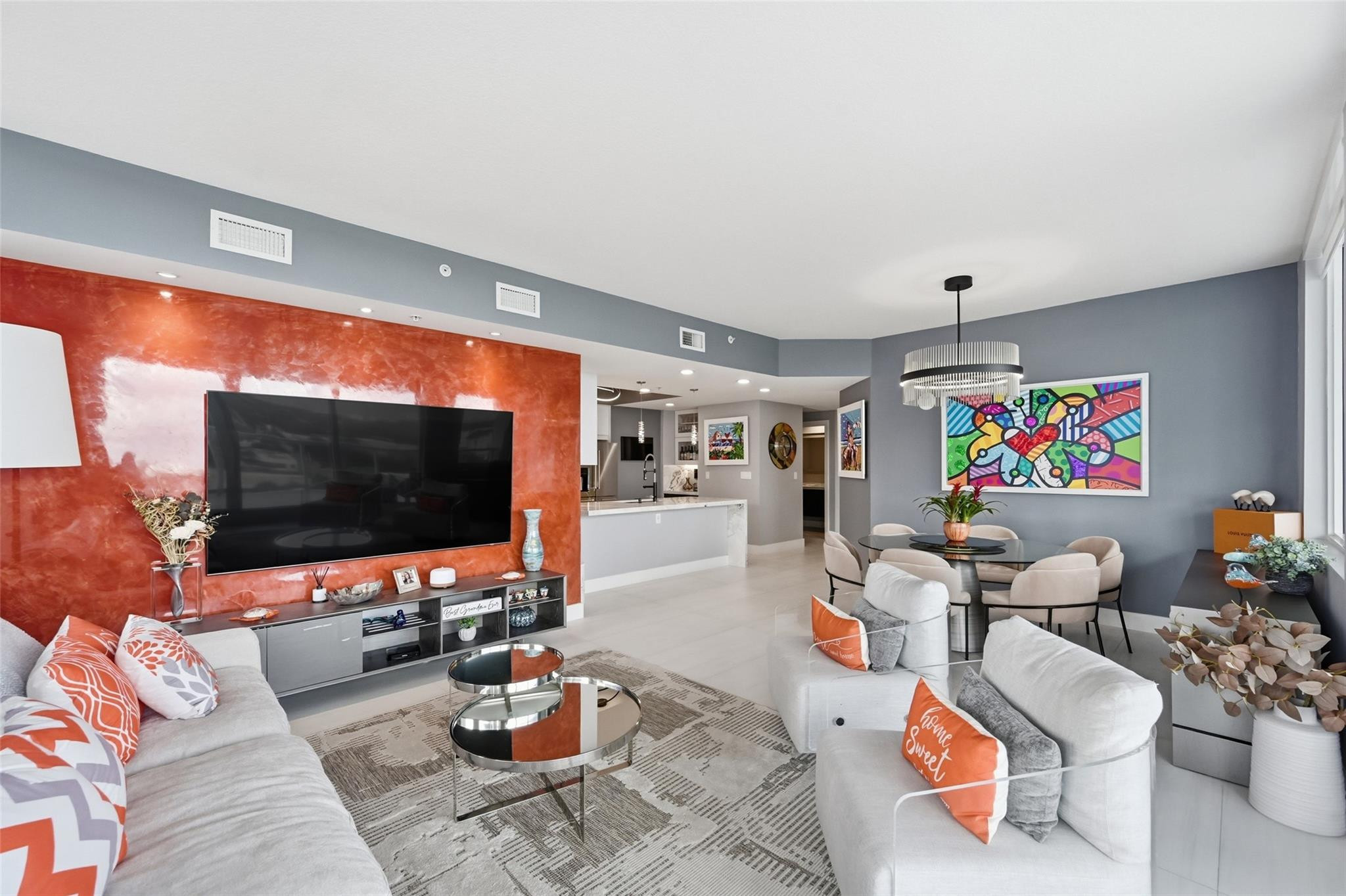 315 NE 3rd Avenue 1006