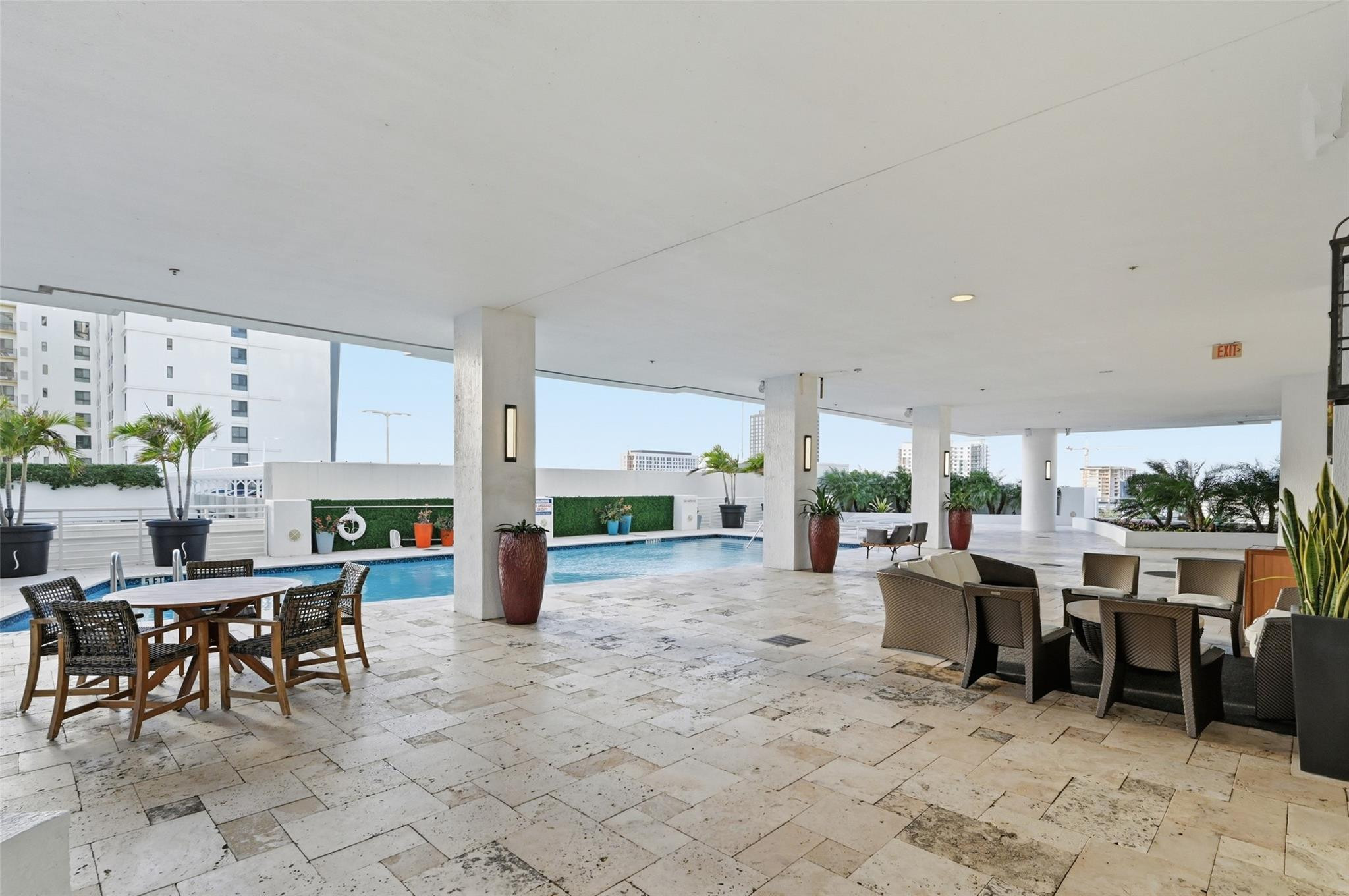 315 NE 3rd Avenue 1006