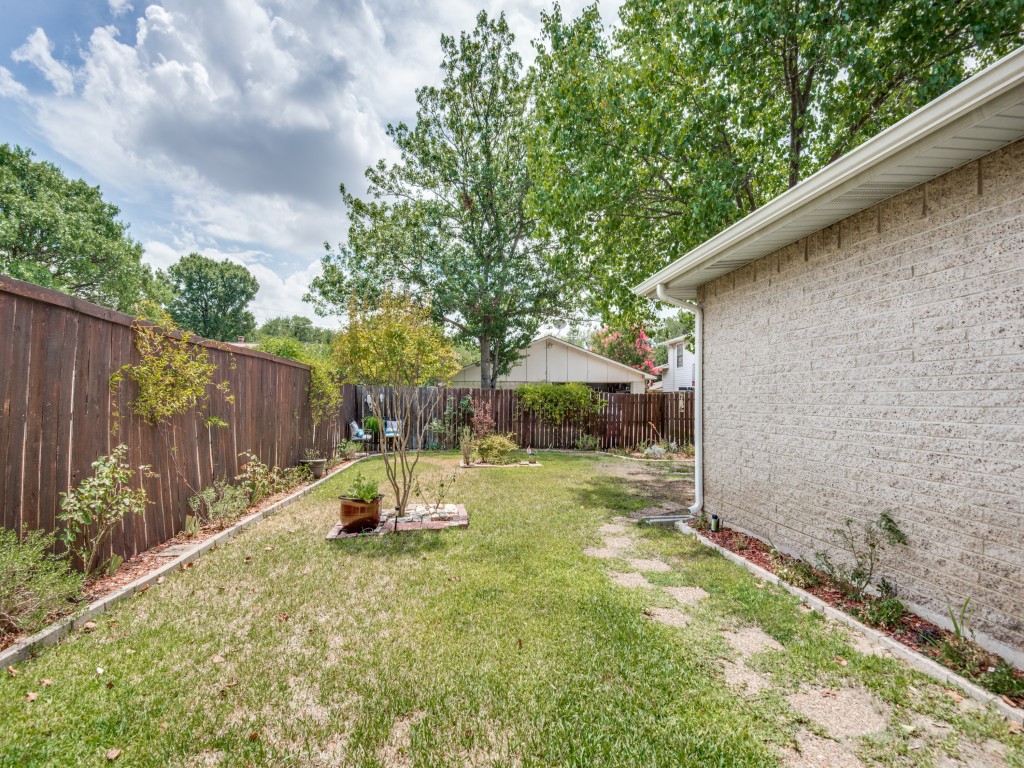 1420 Vanderbilt Drive