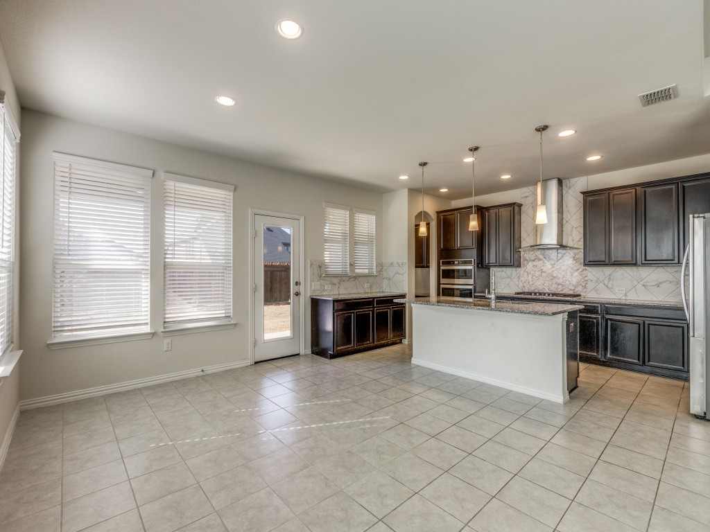 5625 Merchant Drive