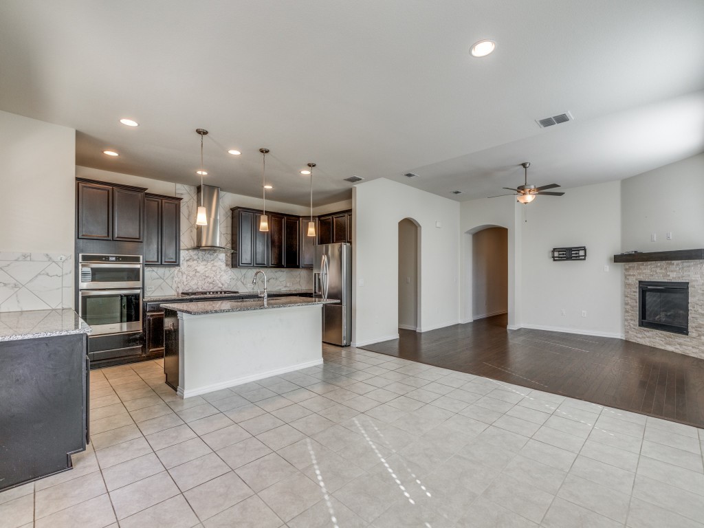 5625 Merchant Drive
