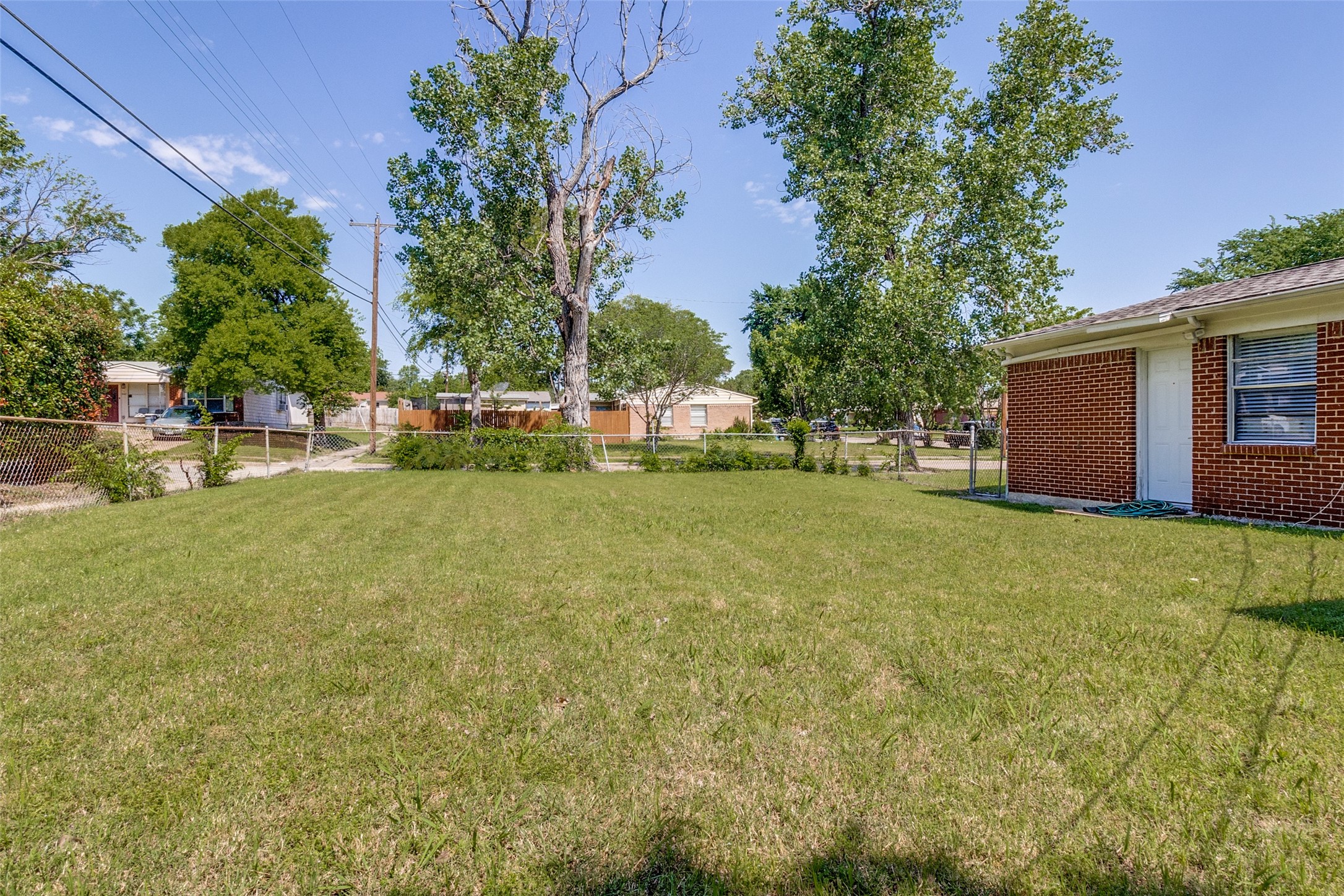 4833 Harper Drive