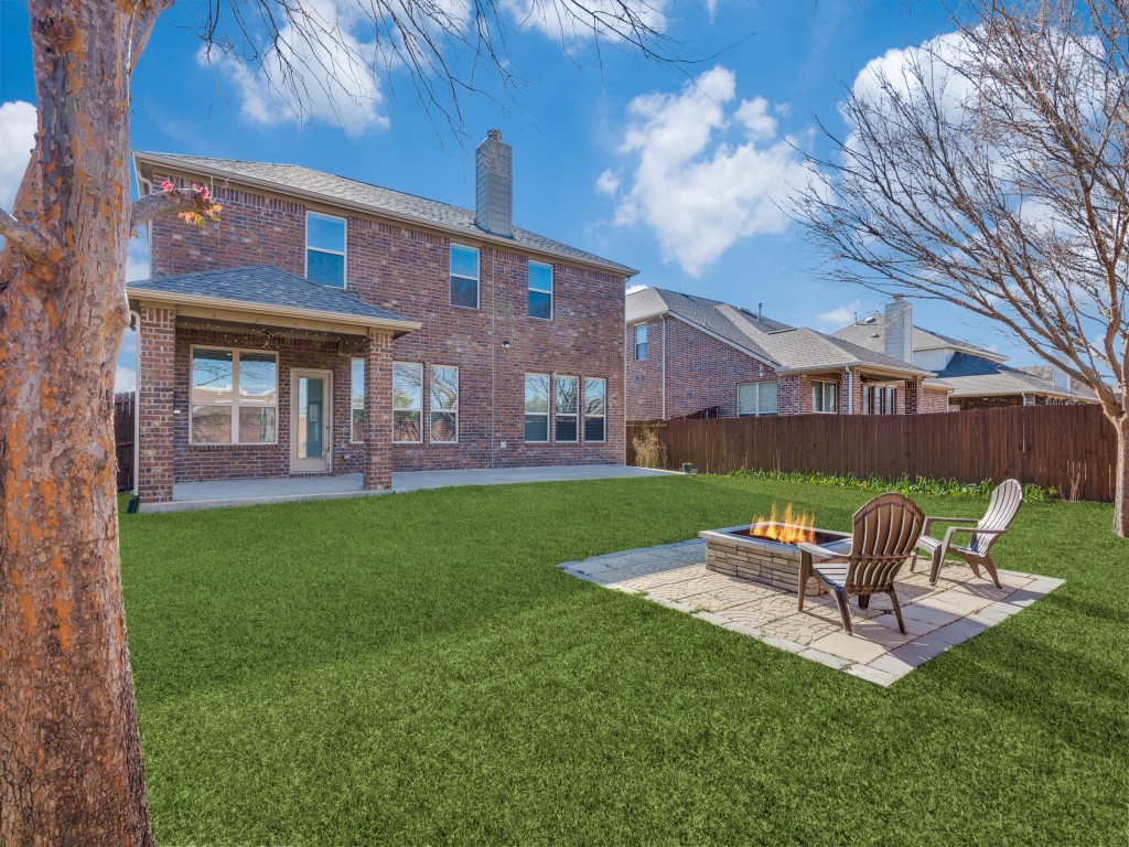 12020 Tobosa Circle