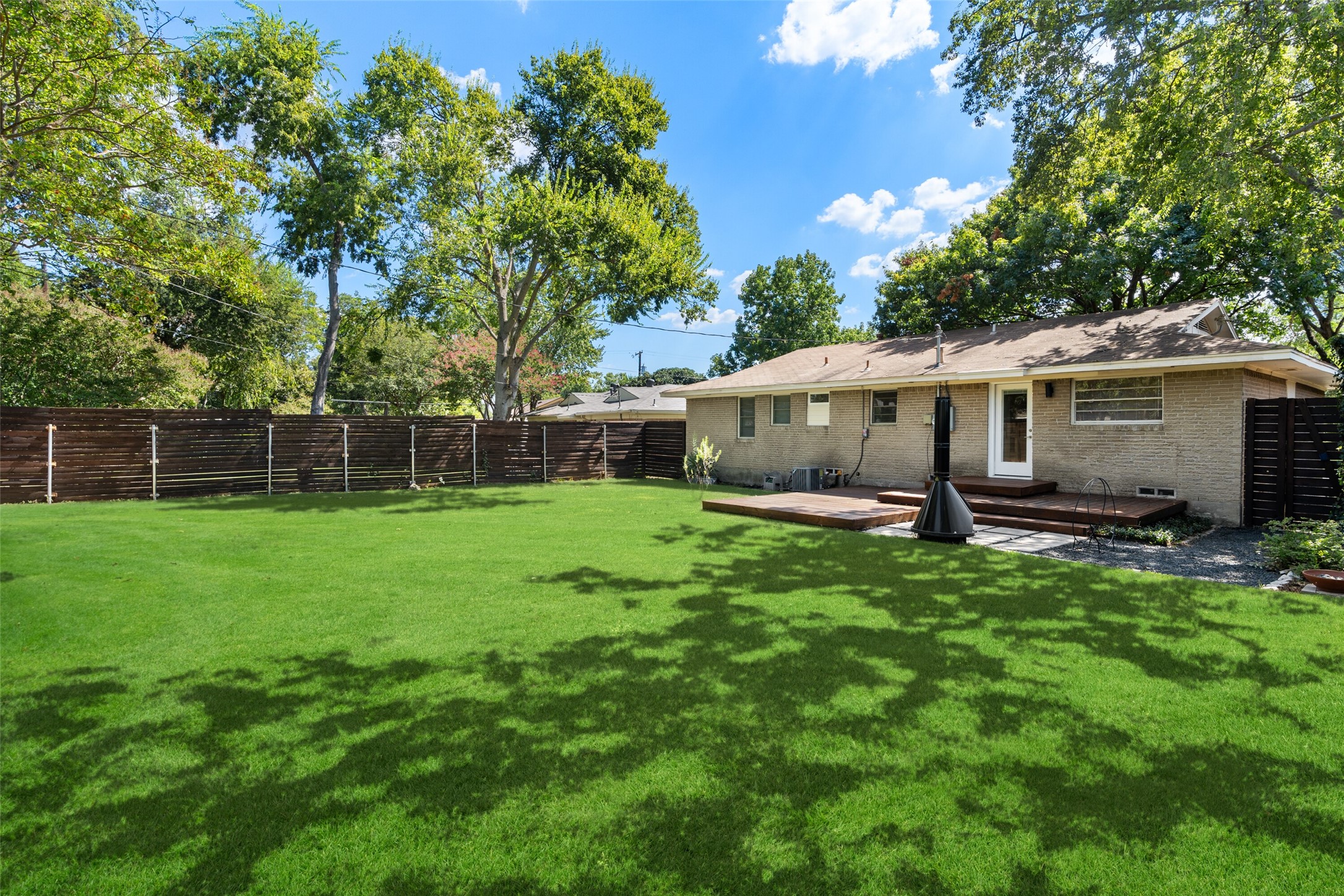 1218 Dalhart Drive