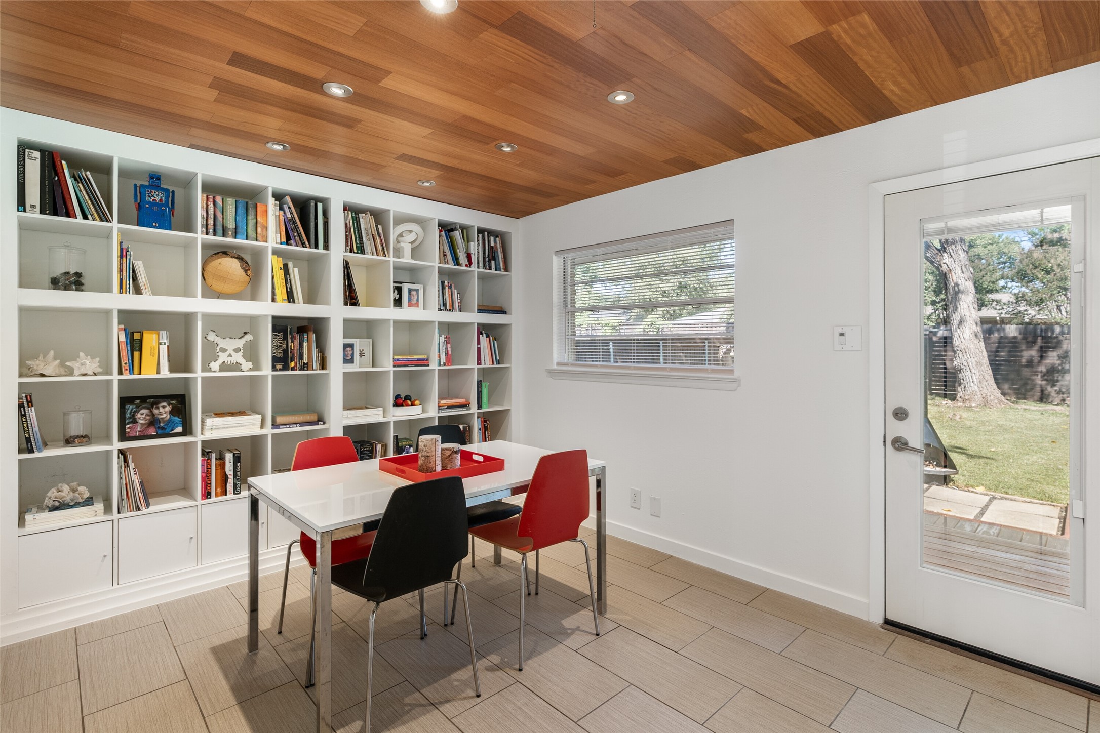 1218 Dalhart Drive