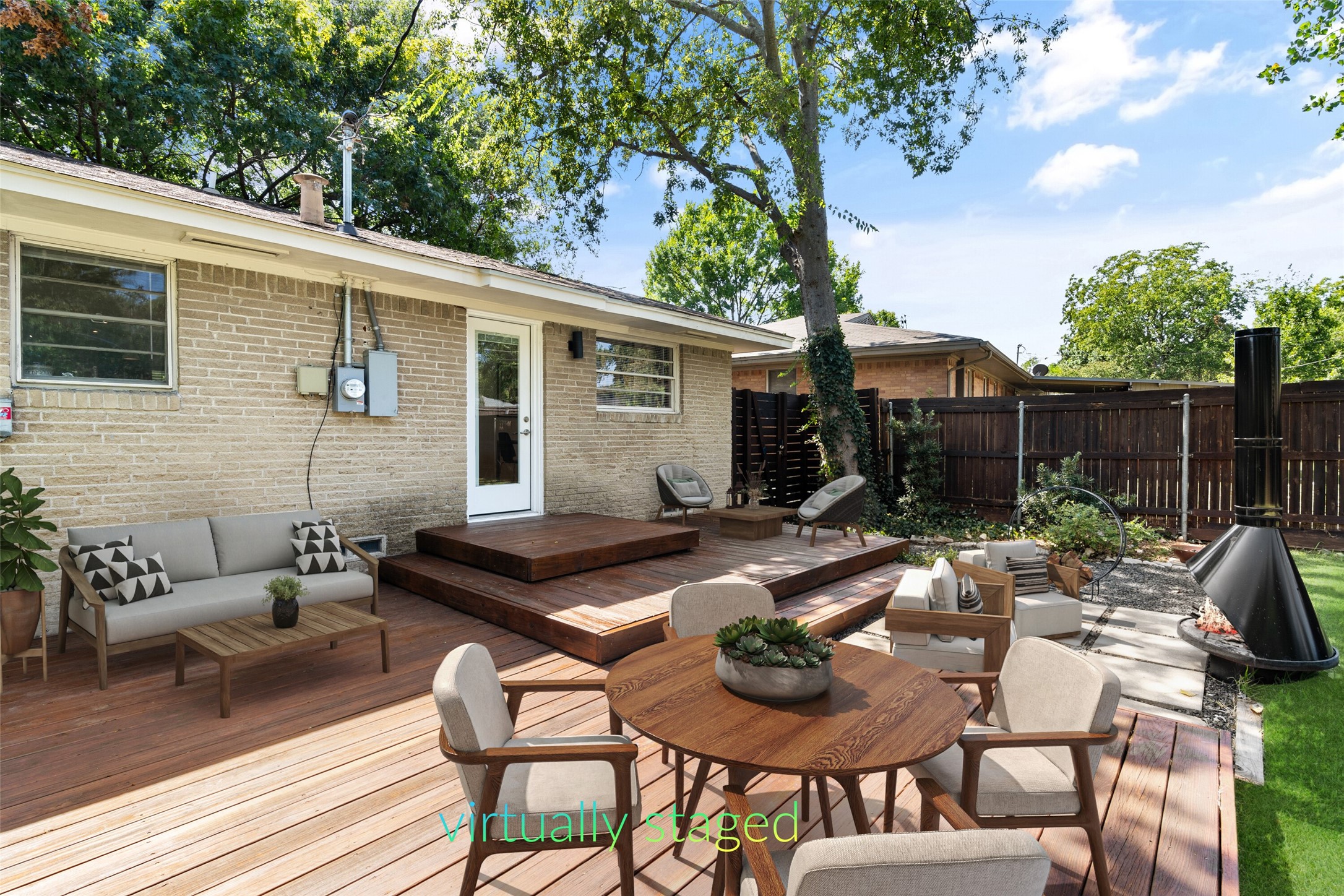 1218 Dalhart Drive