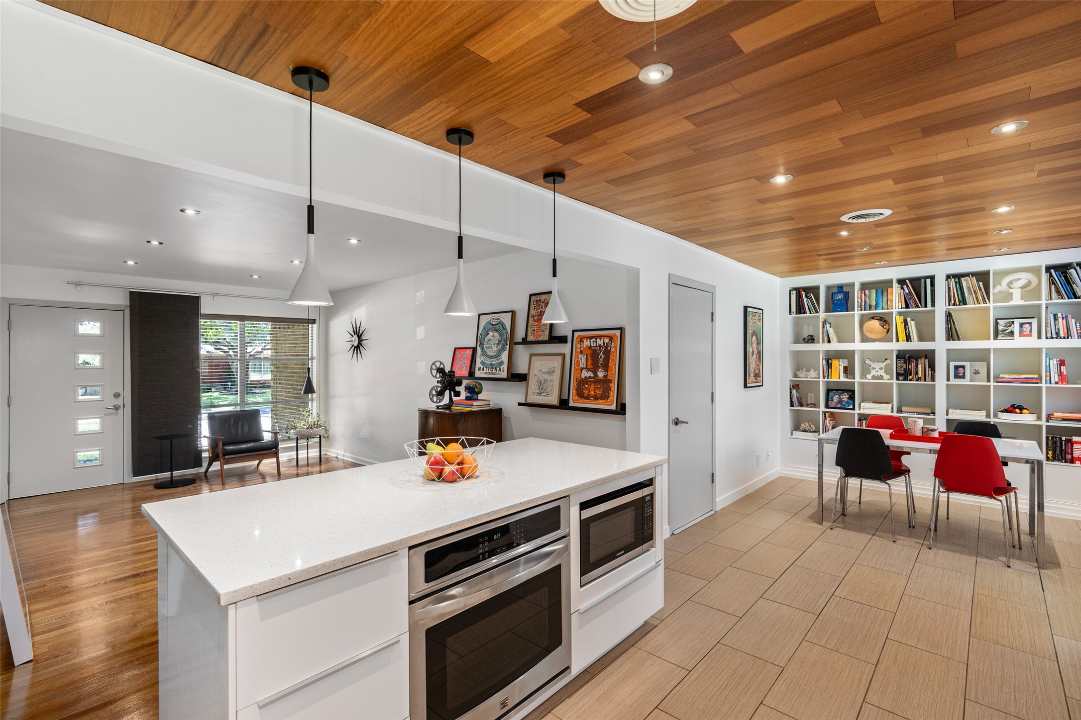 1218 Dalhart Drive