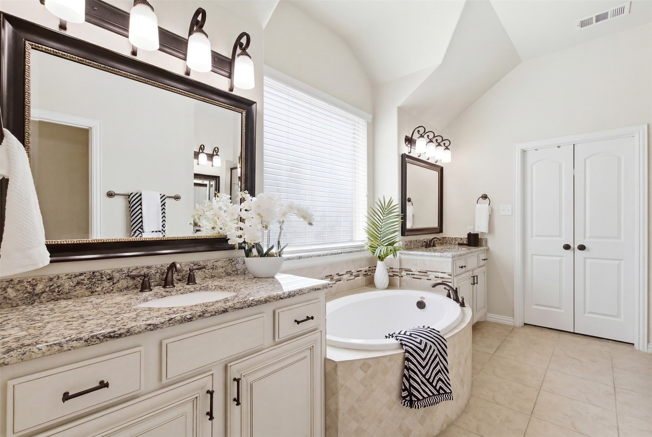 6916 San Juan Trail
