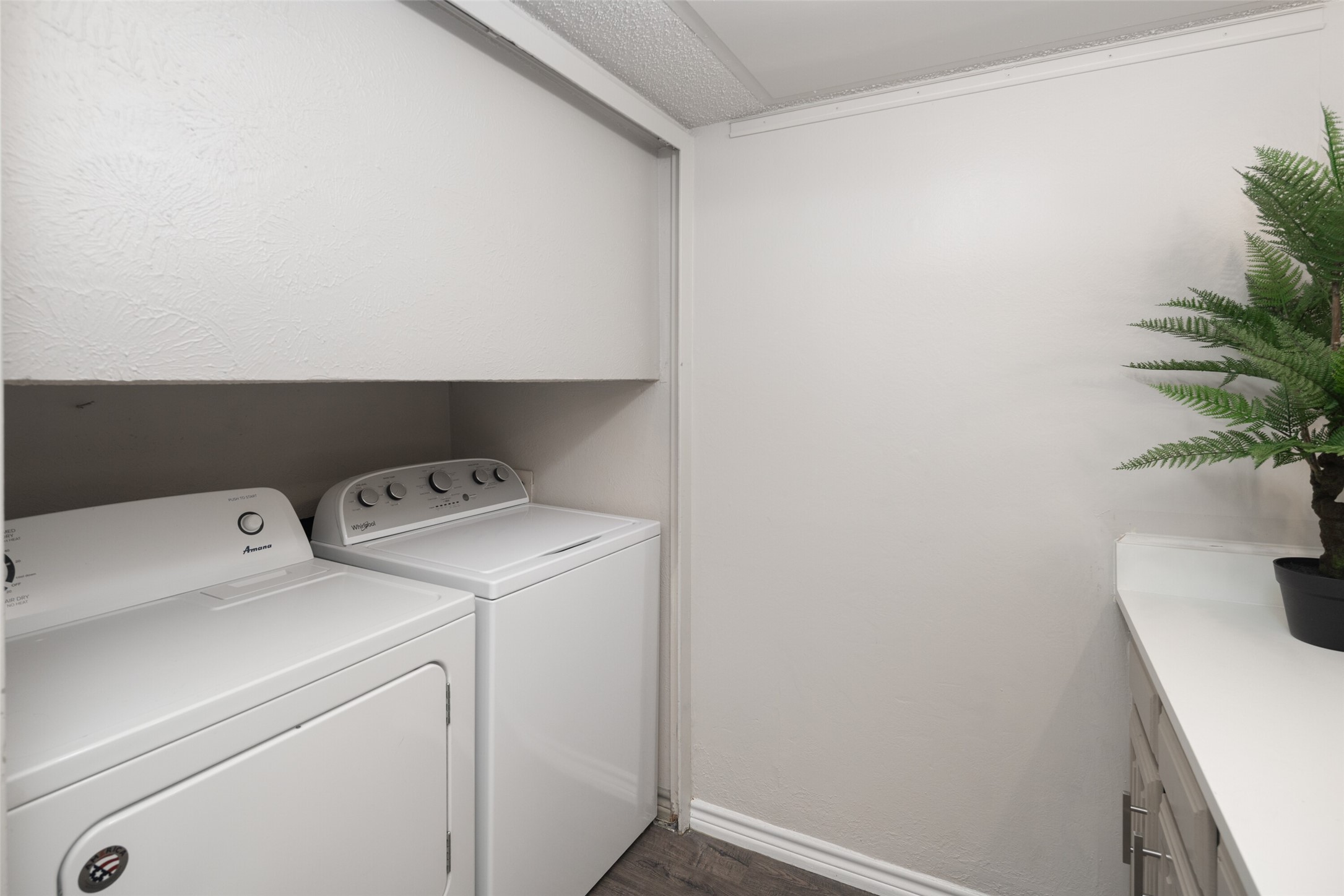 333 Melrose Drive 22D