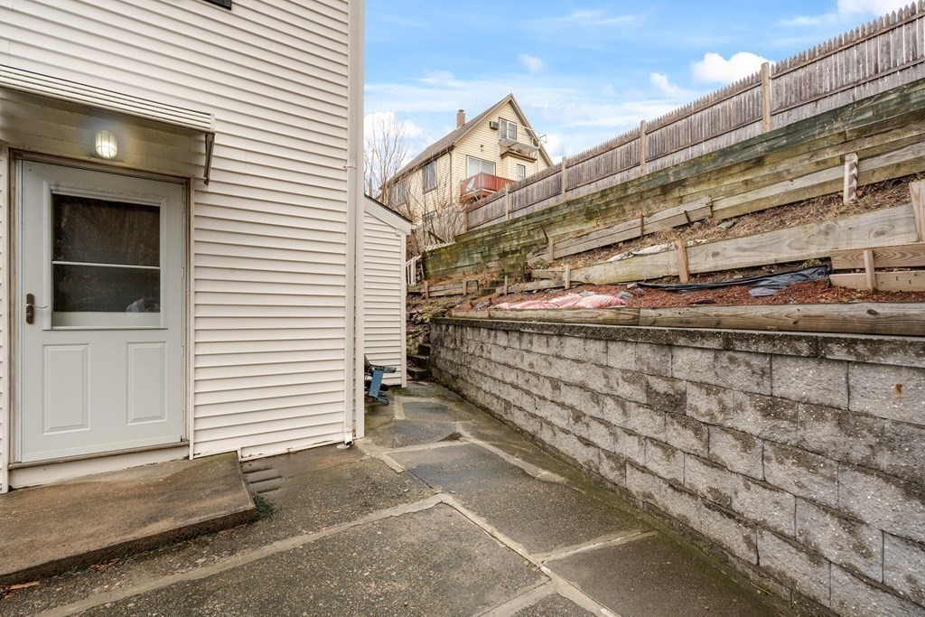 133 Pearl Ave