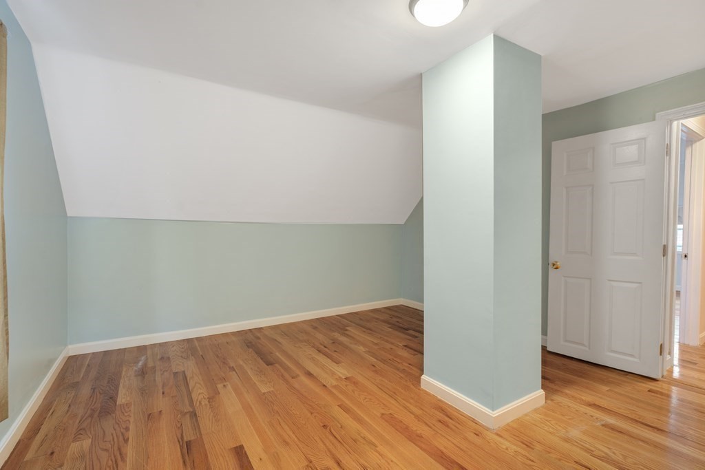 133 Pearl Ave