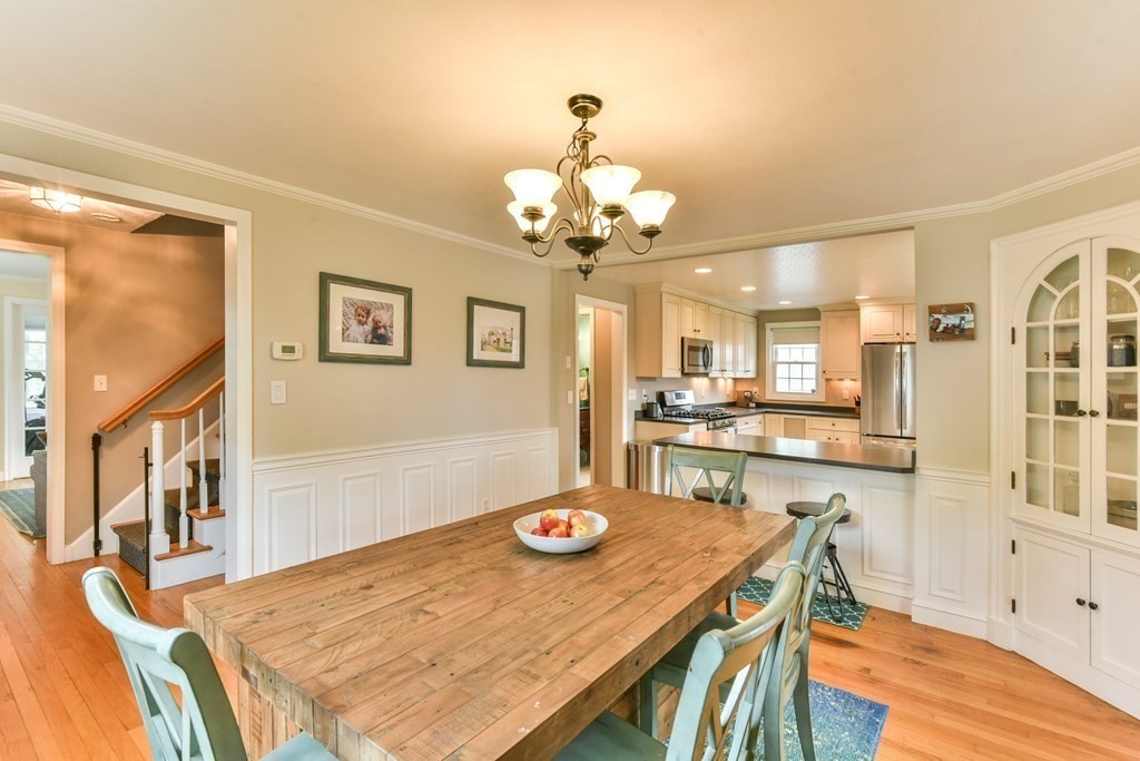 243 Beverly Rd