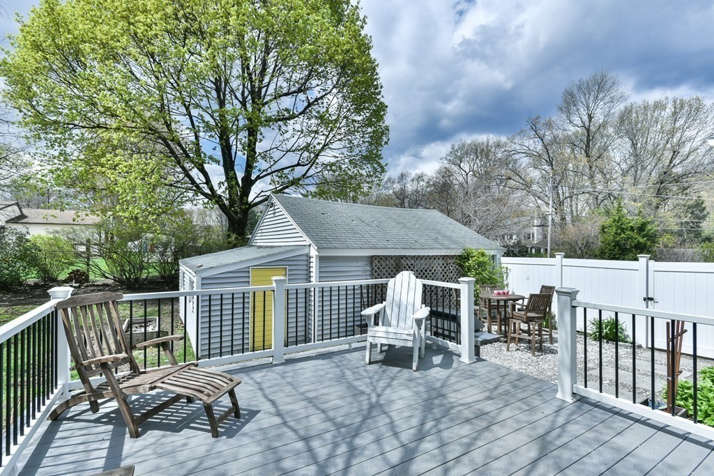 243 Beverly Rd