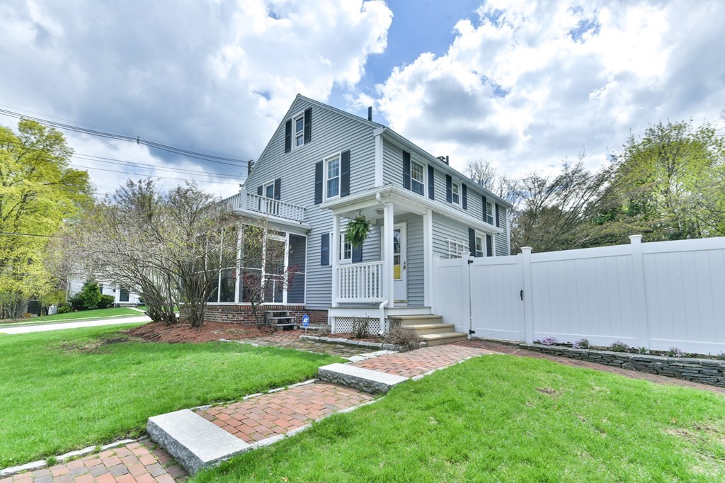 243 Beverly Rd
