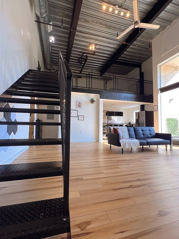 950 Broadway # 2