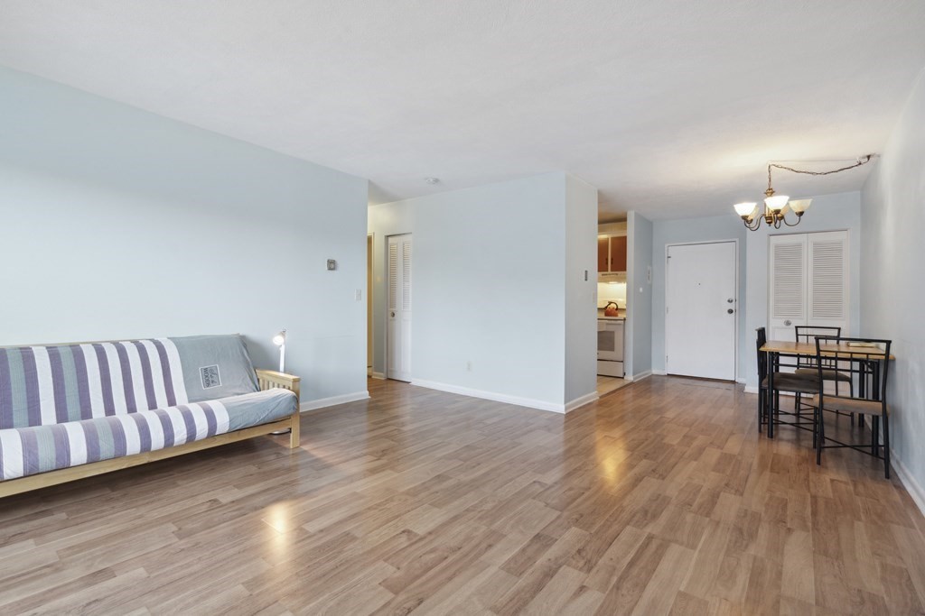 110 Boston Post Rd E # 201