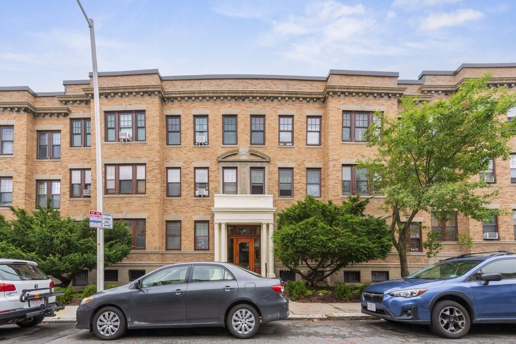 4 Crawford St # 5