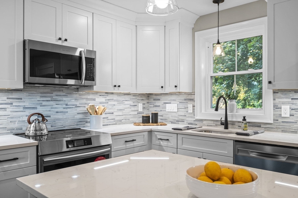 9 Acton Rd # 18