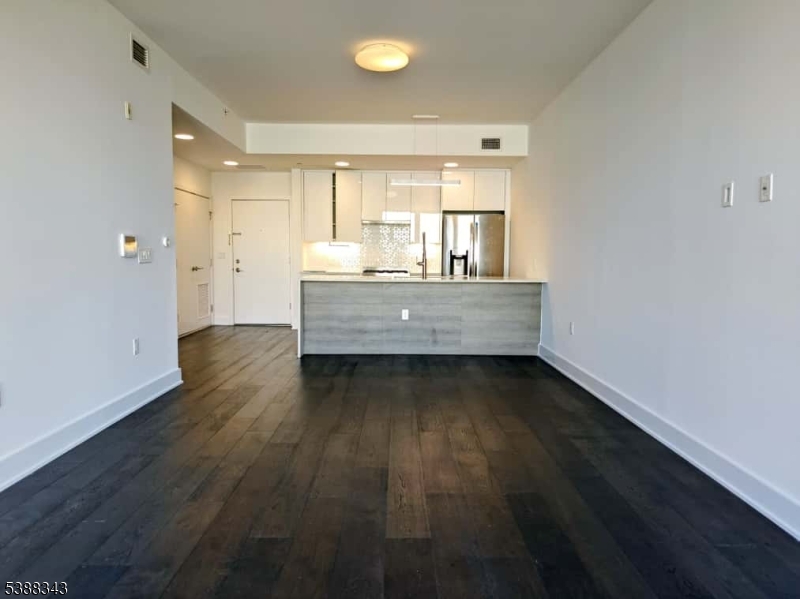 380 Newark Ave 302