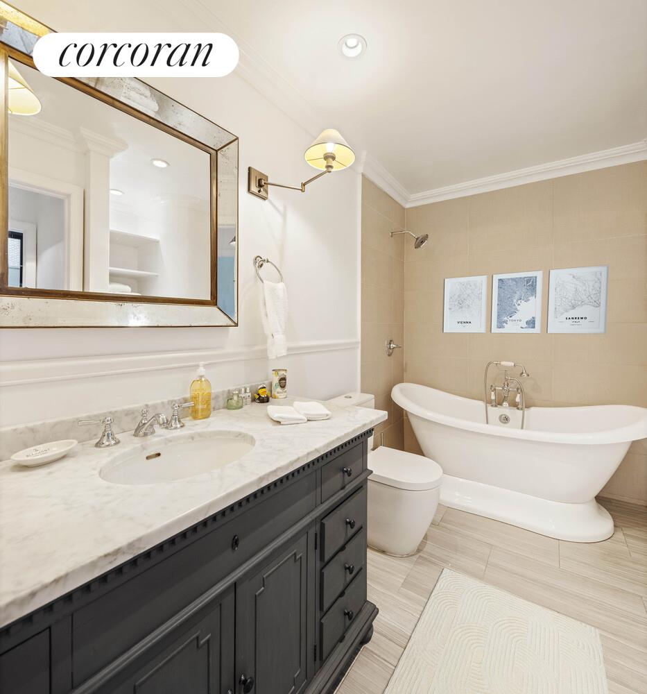 250 MERCER Street B502