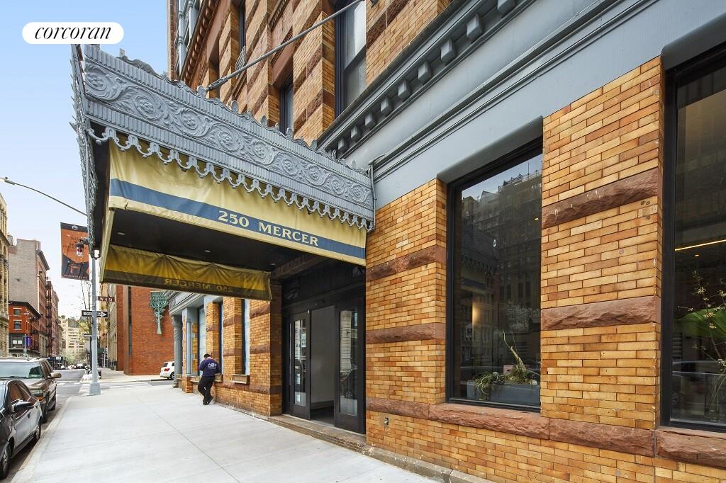 250 MERCER Street B502