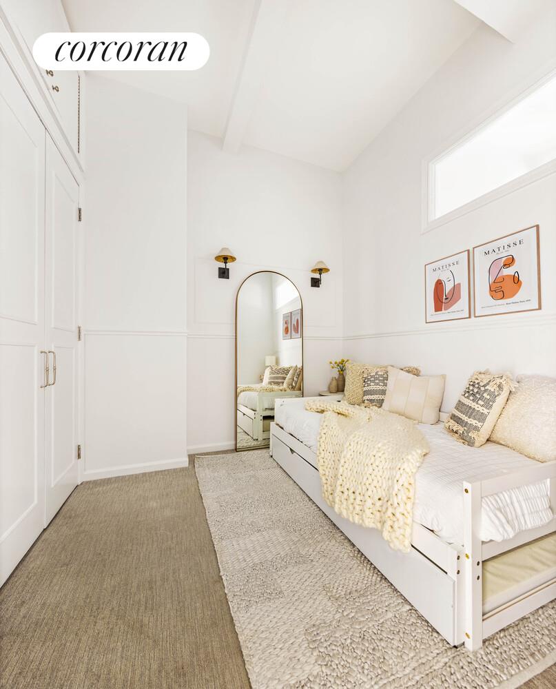 250 MERCER Street B502