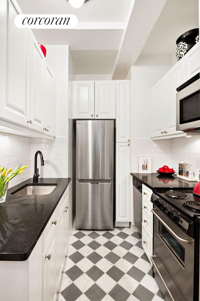 23 W 73RD Street 706A